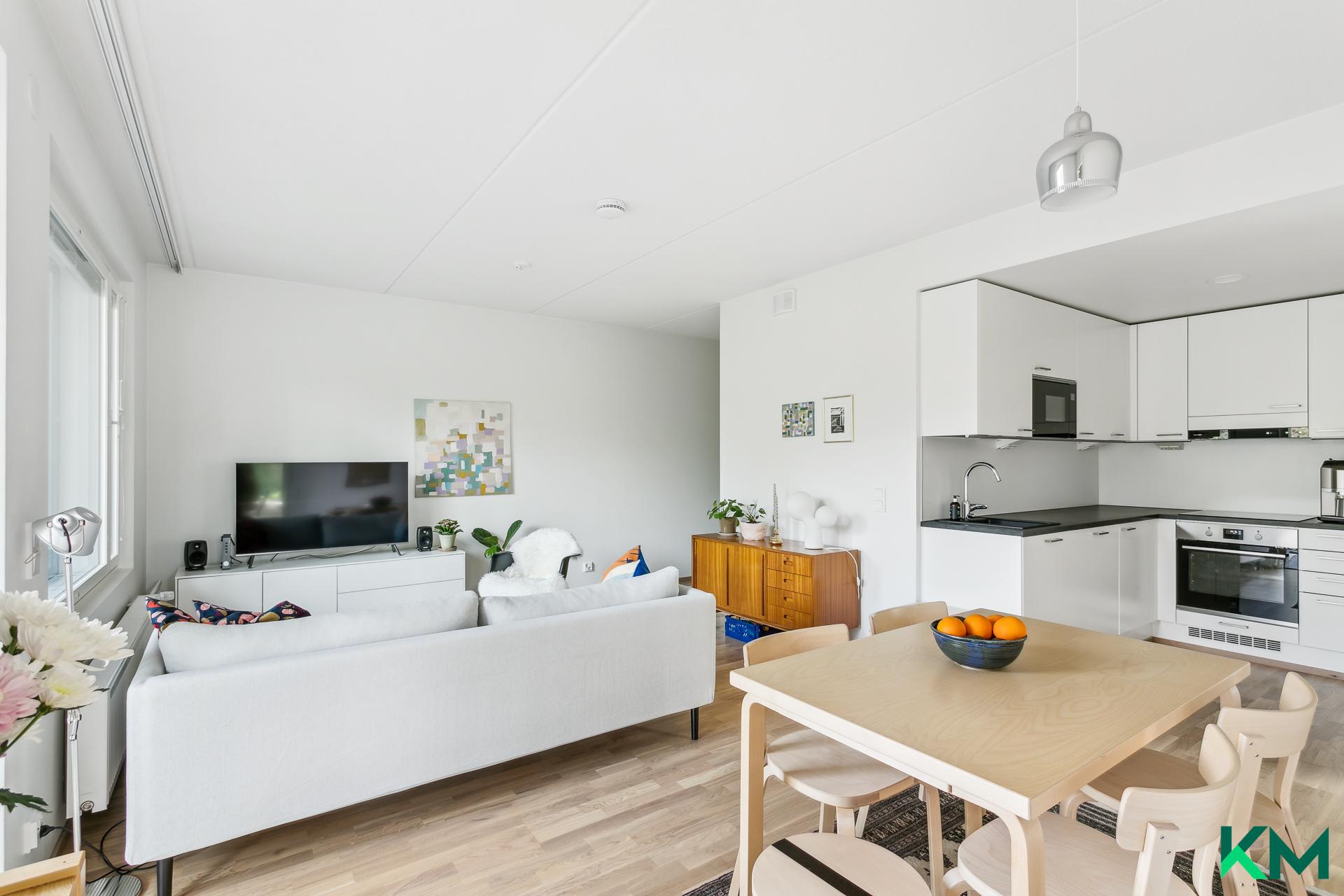 Maisemamaalauksenkatu 6, Kuninkaantammi, Helsinki