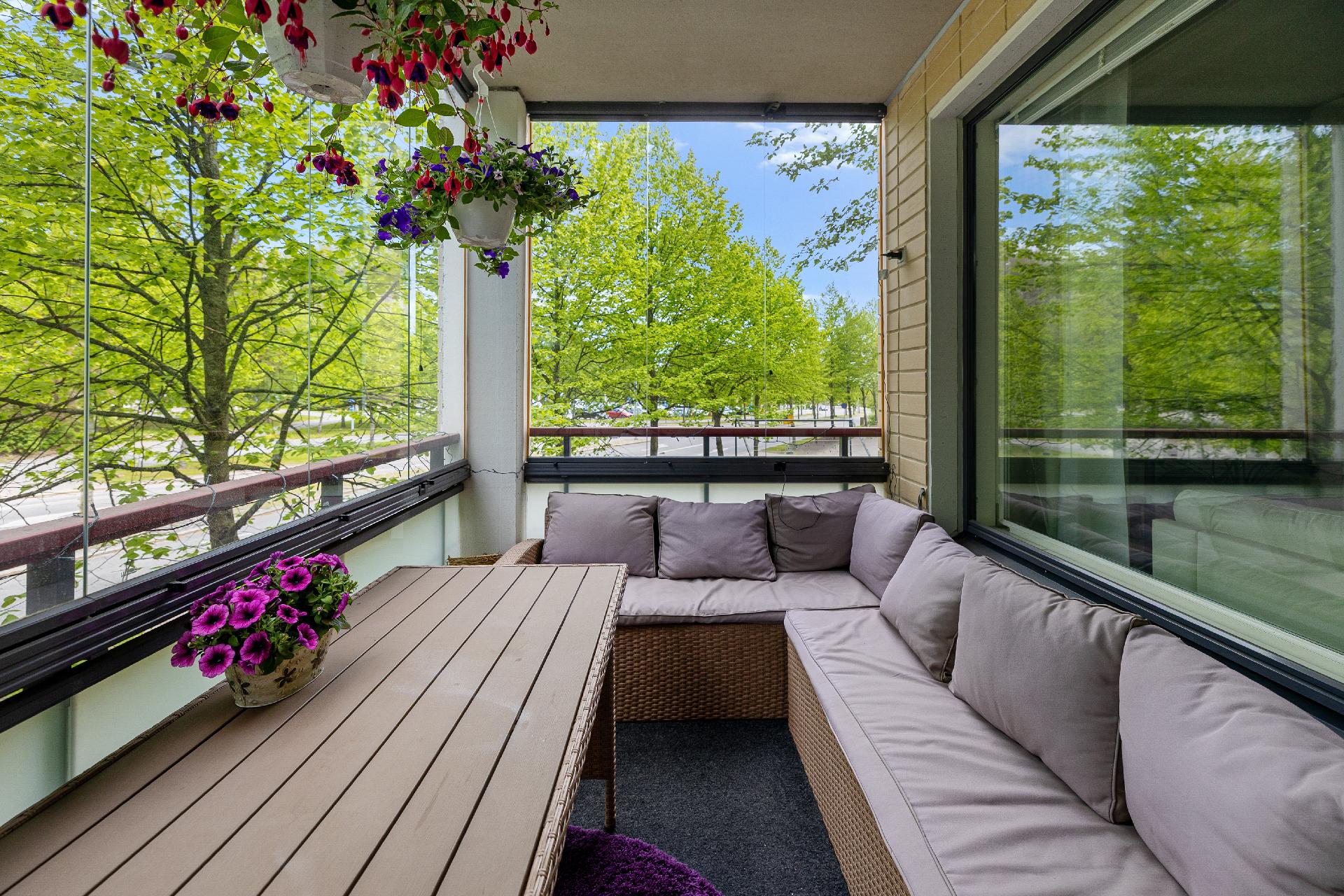 Paasikivenkatu 25, Molanderinmäki, Kerava