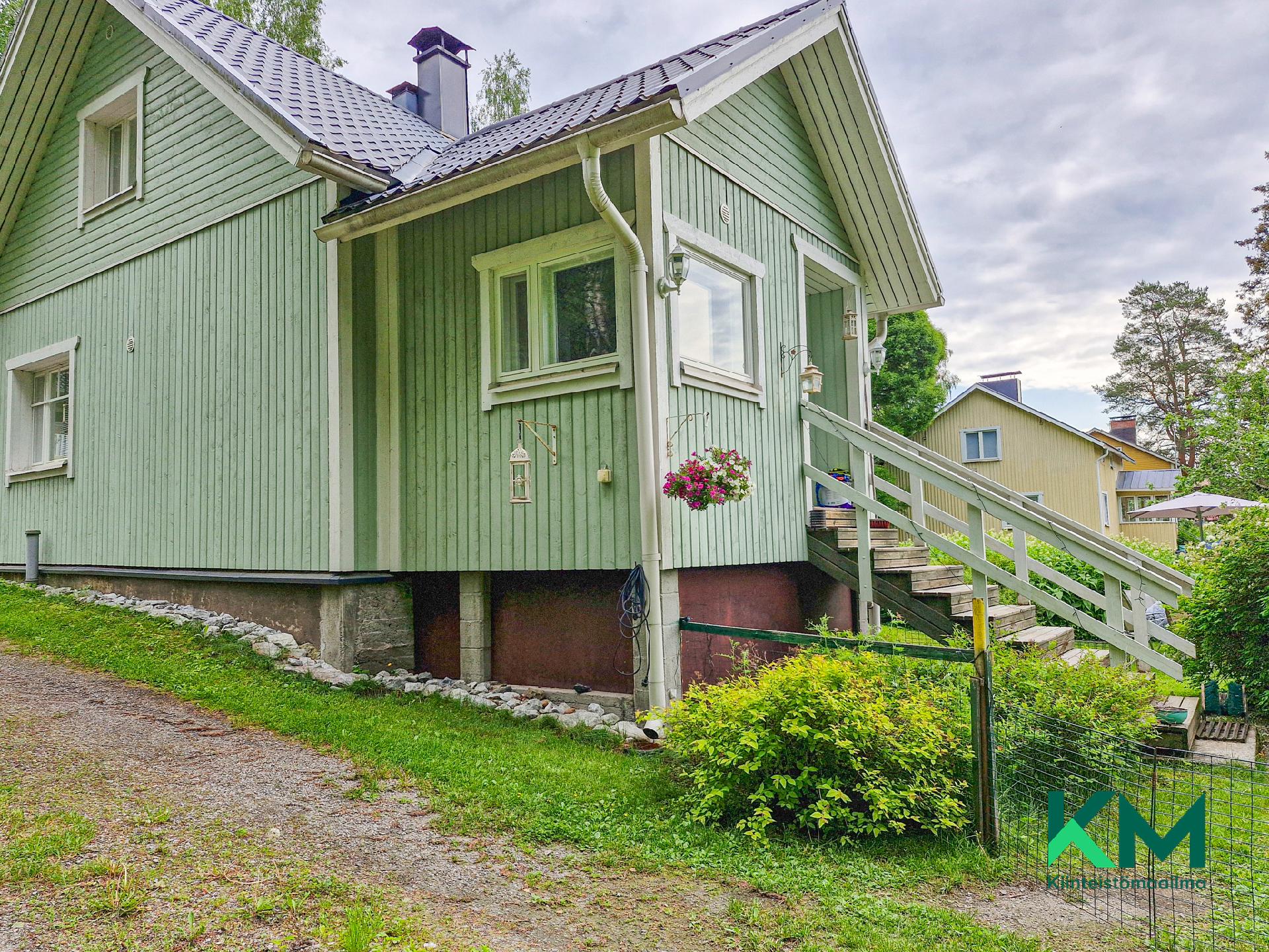 Ronkasentie 8, Viuhonmäki, Savonlinna