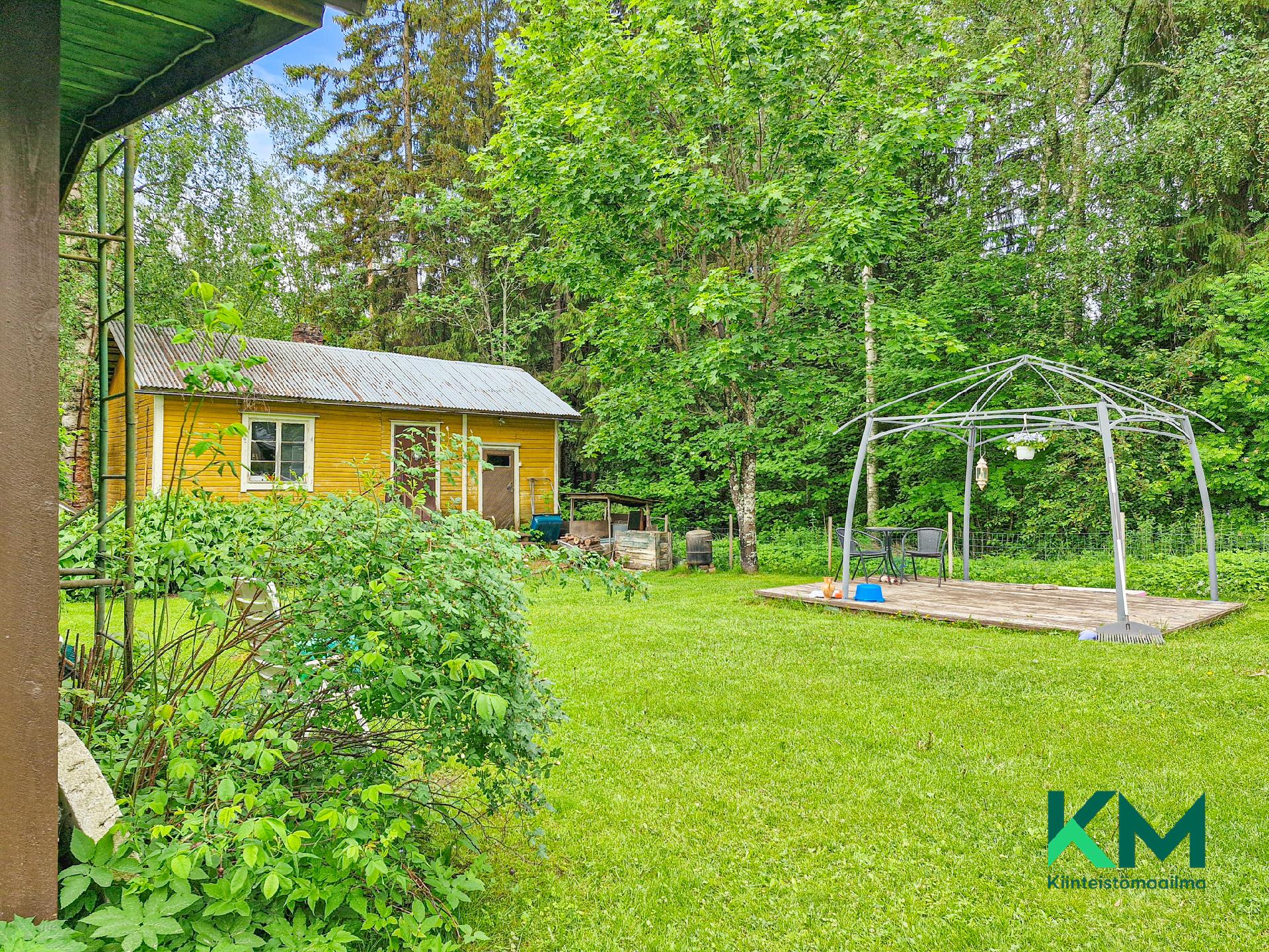 Ronkasentie 8, Viuhonmäki, Savonlinna