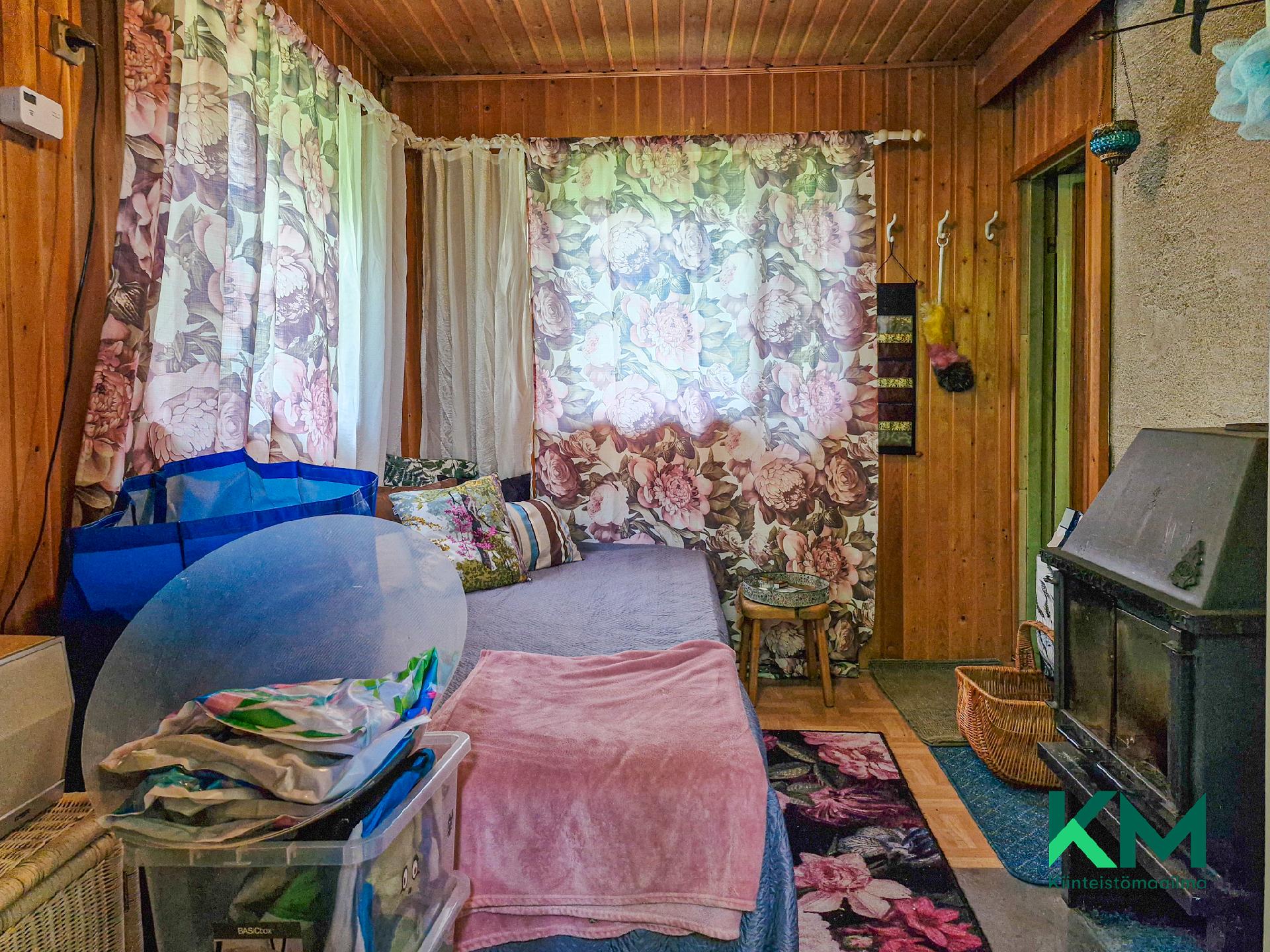 Ronkasentie 8, Viuhonmäki, Savonlinna