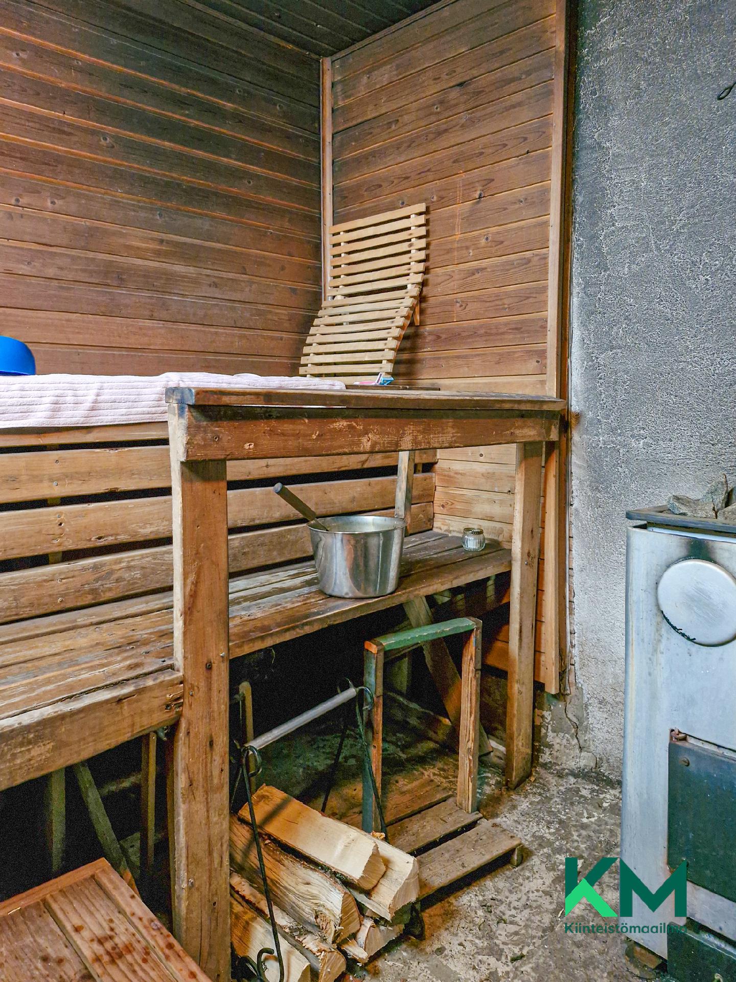 Ronkasentie 8, Viuhonmäki, Savonlinna