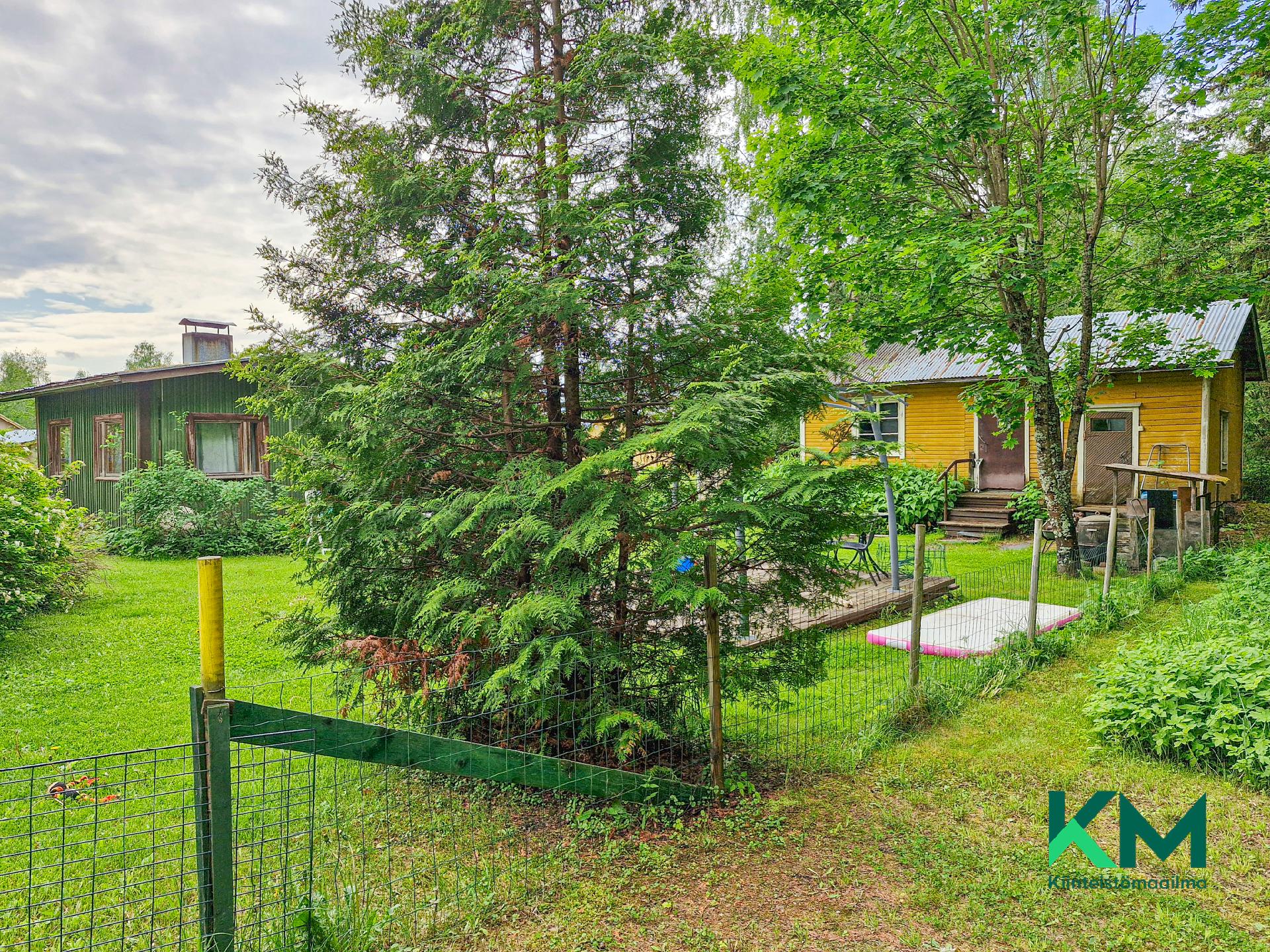 Ronkasentie 8, Viuhonmäki, Savonlinna