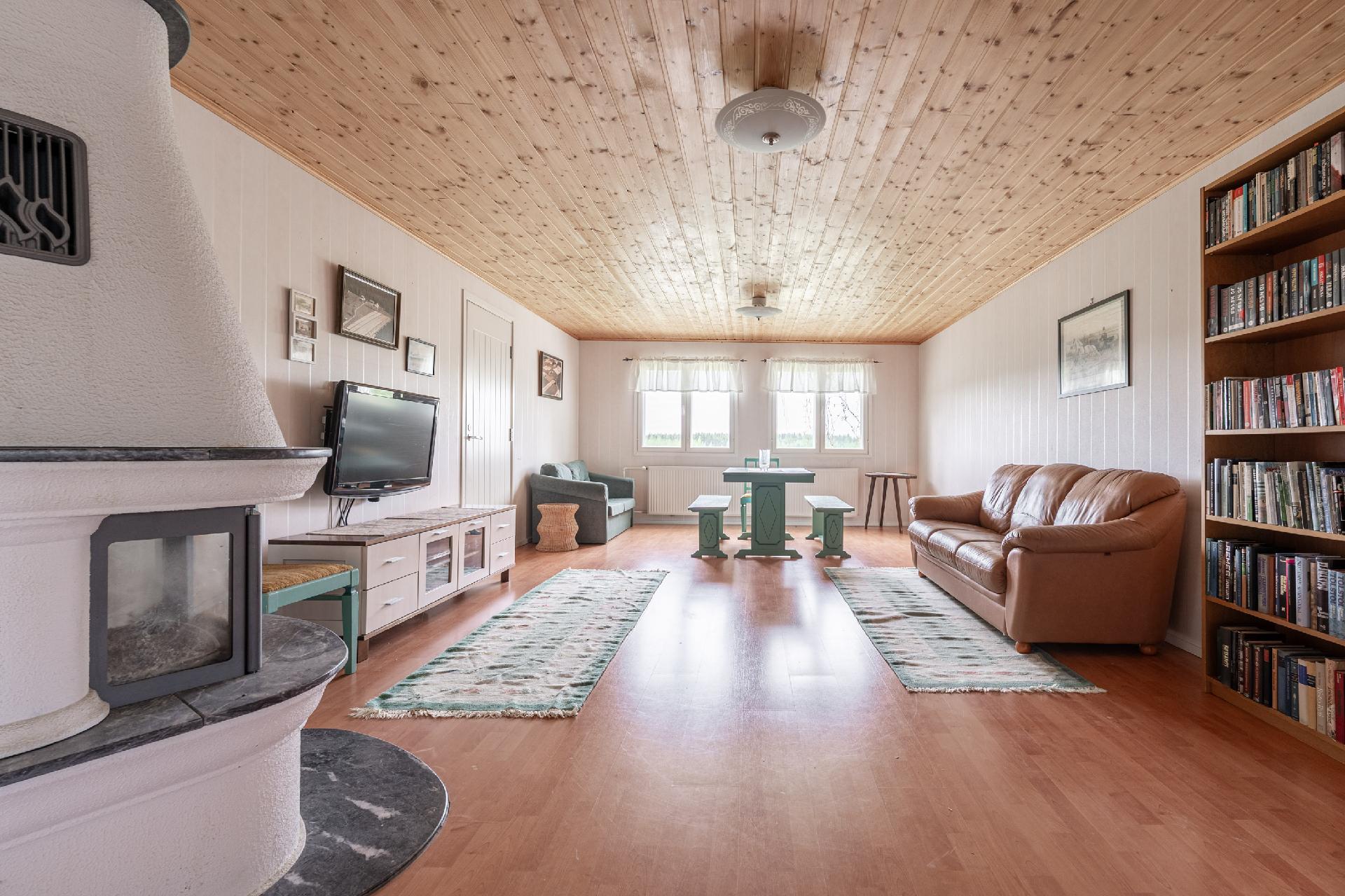 Männistöntie 80, Maavesi, Joroinen