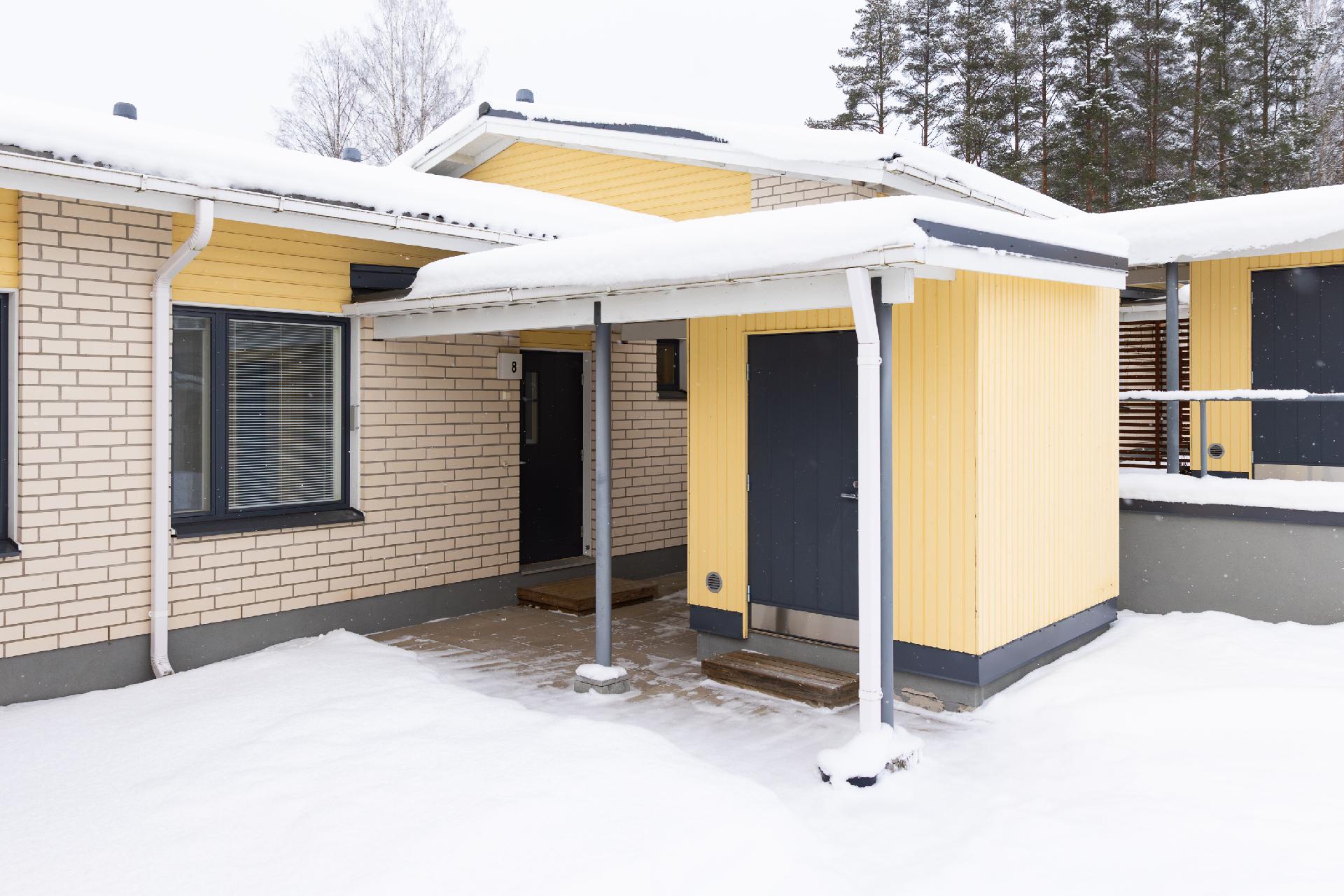 Savontie 24, Keskusta, Joutsa