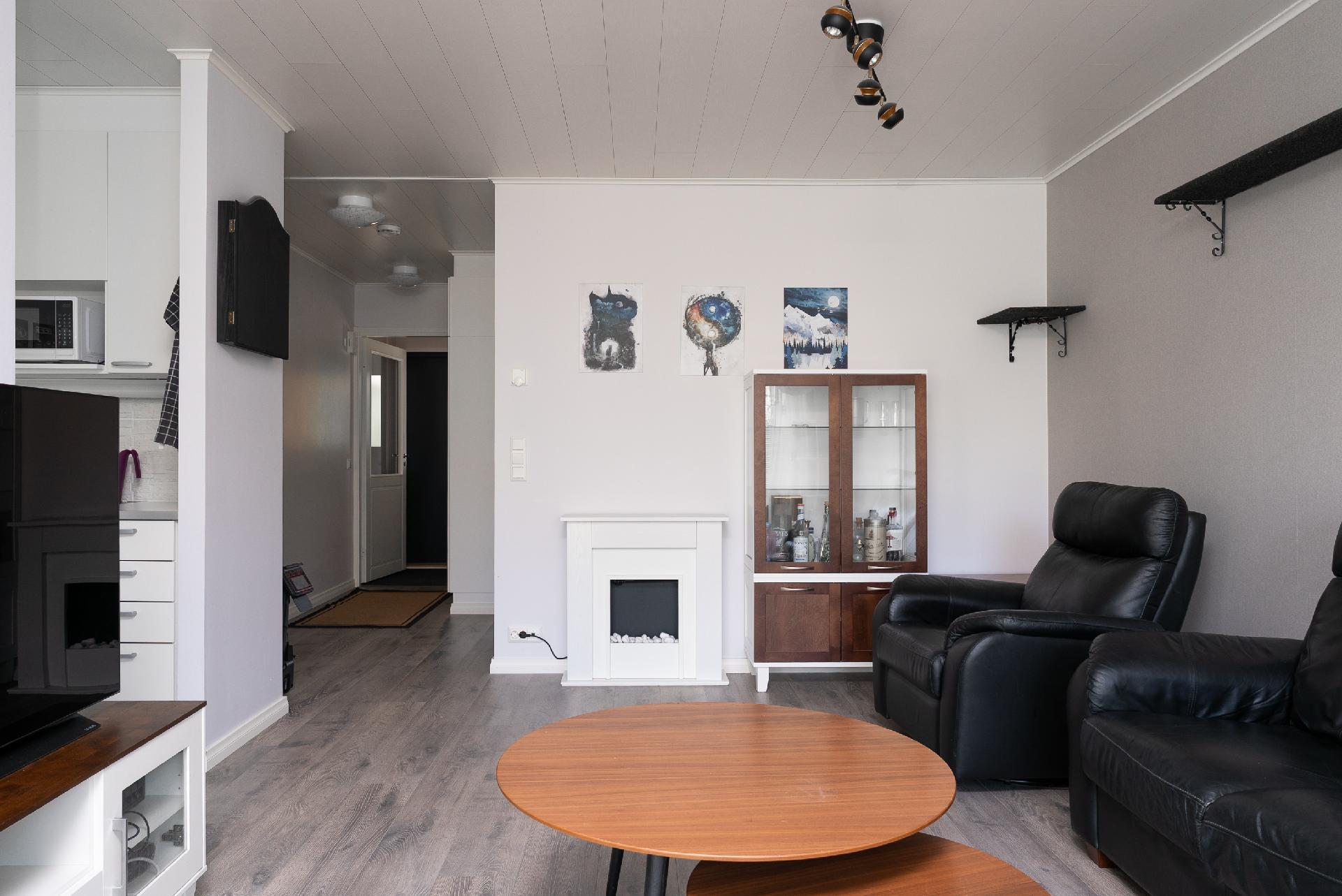 Savontie 24, Keskusta, Joutsa