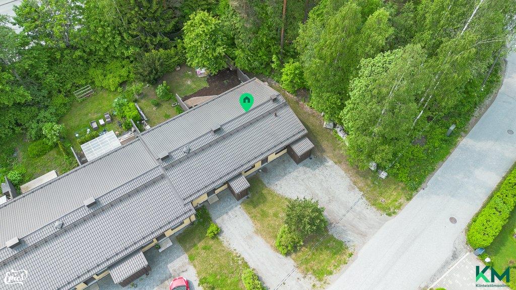 Rivitalon päätyhuoneisto
