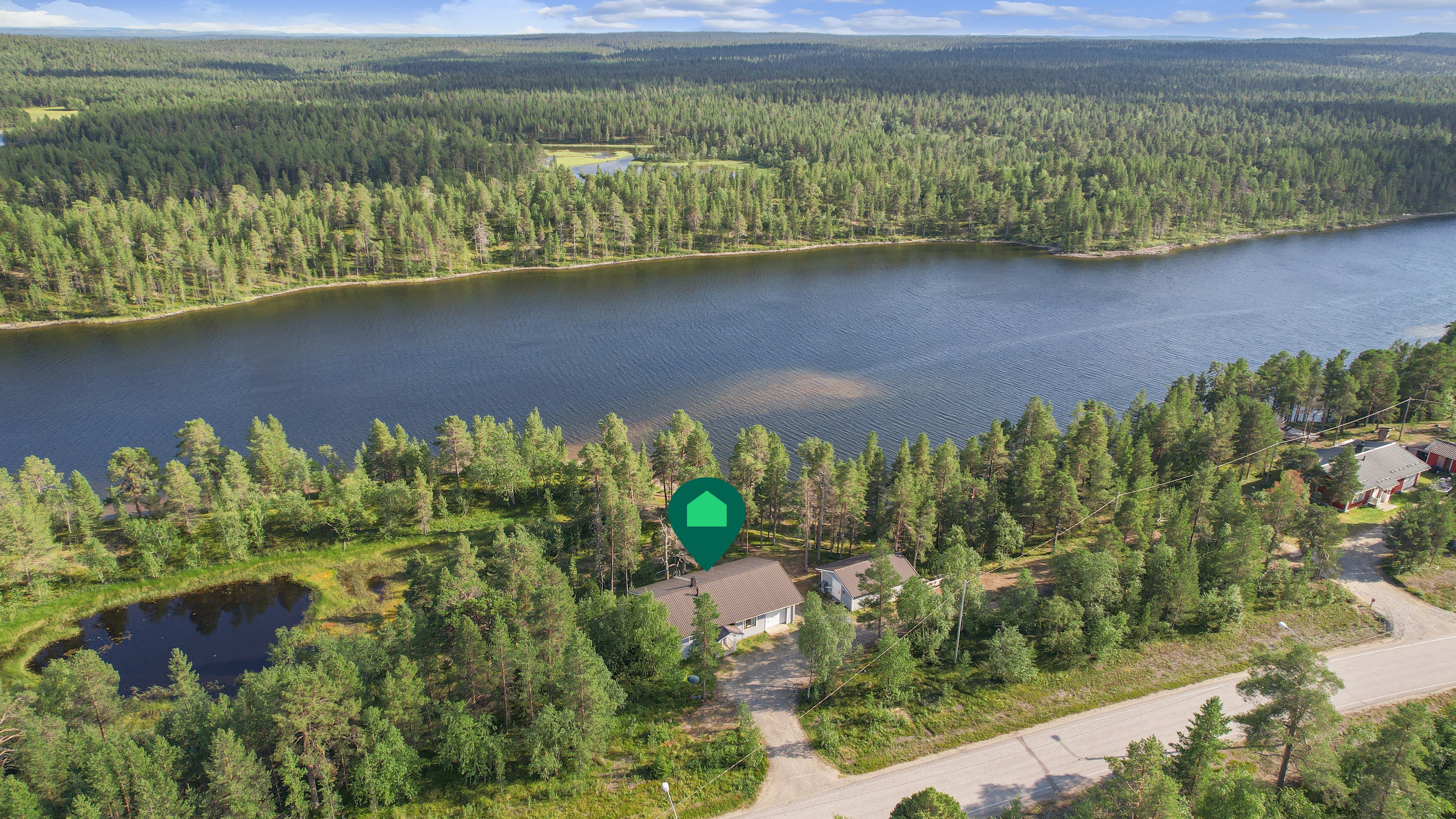 Rauhallinen ja luonnonläheinen sijainti