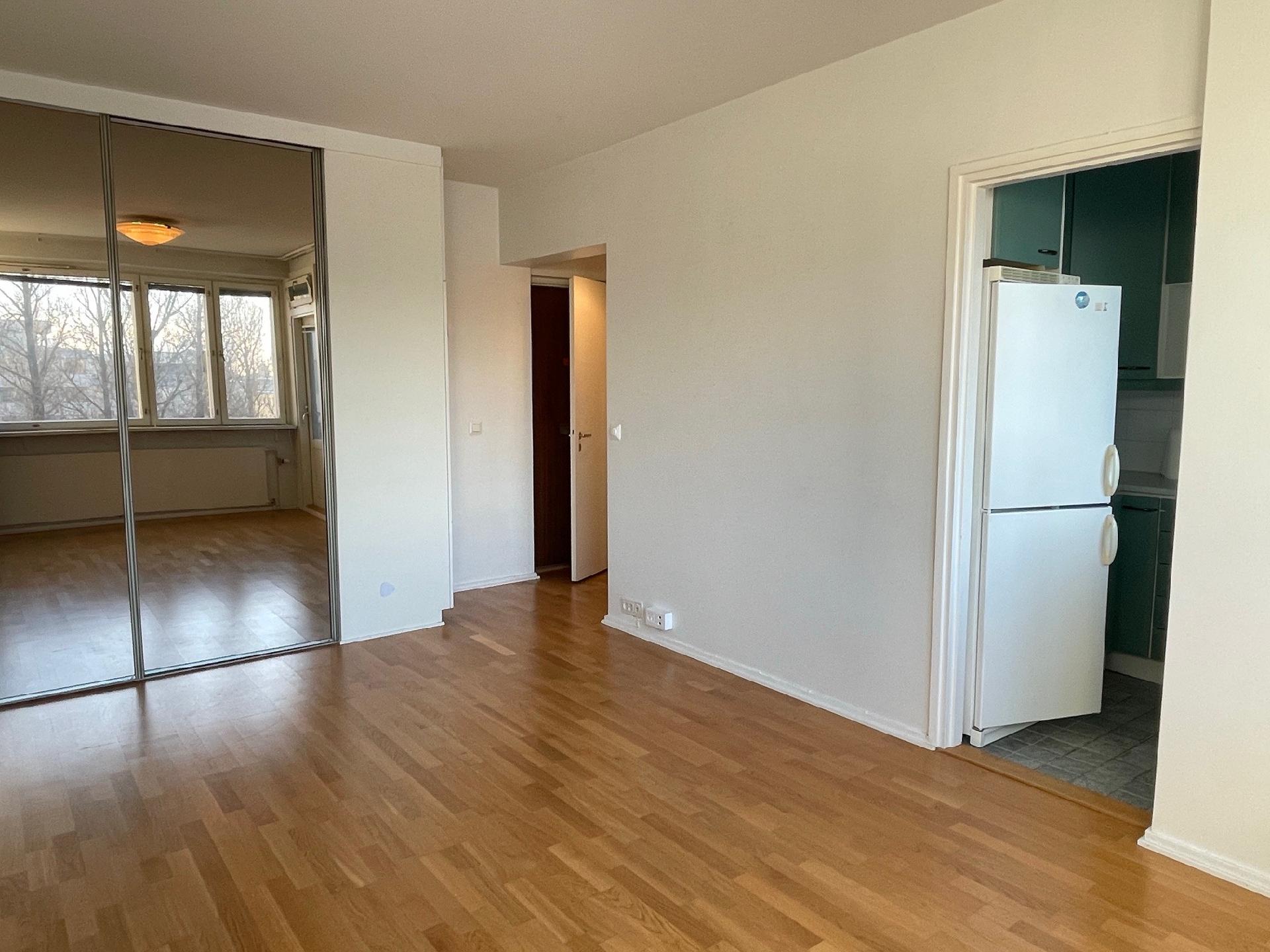 Viides linja 10, Kallio, Helsinki