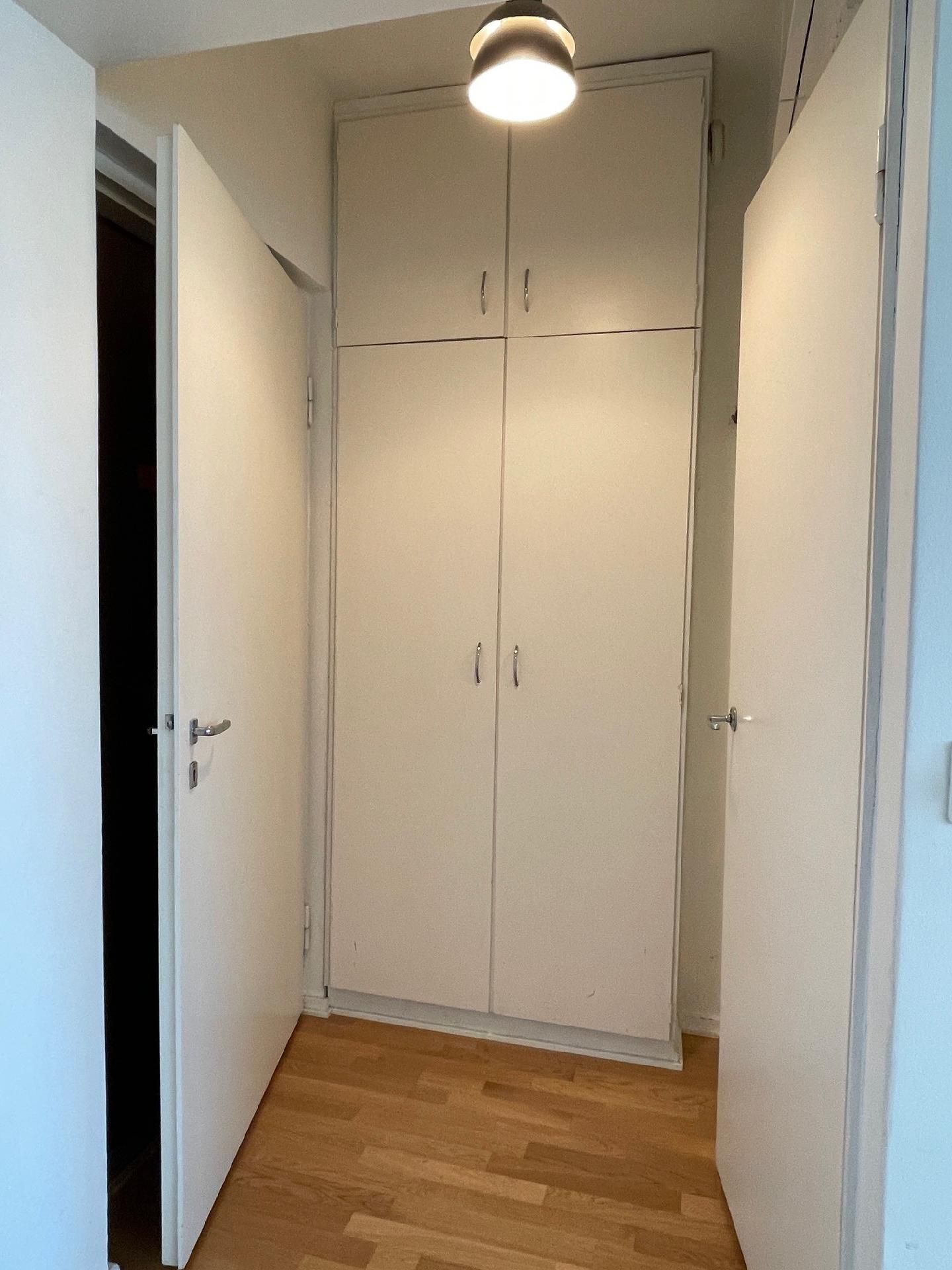 Viides linja 10, Kallio, Helsinki