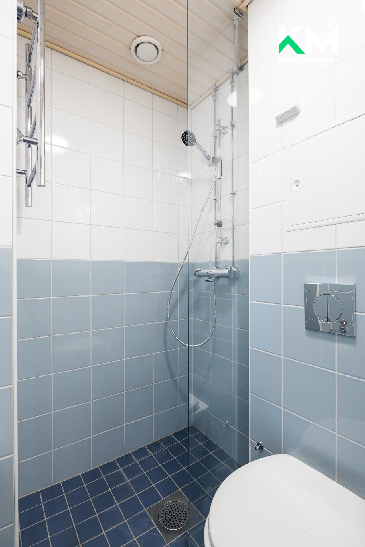 Viides linja 10, Kallio, Helsinki