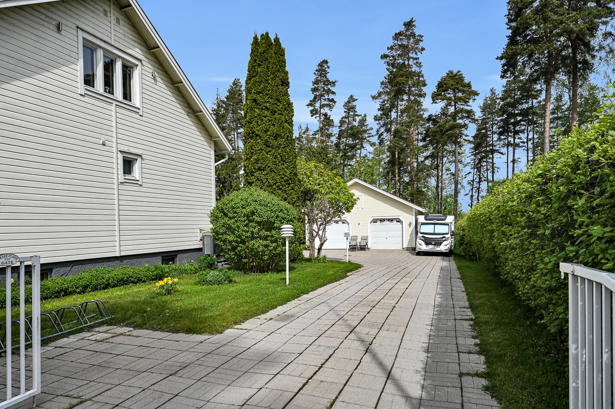 Papinniitynkatu 32, Raasepori