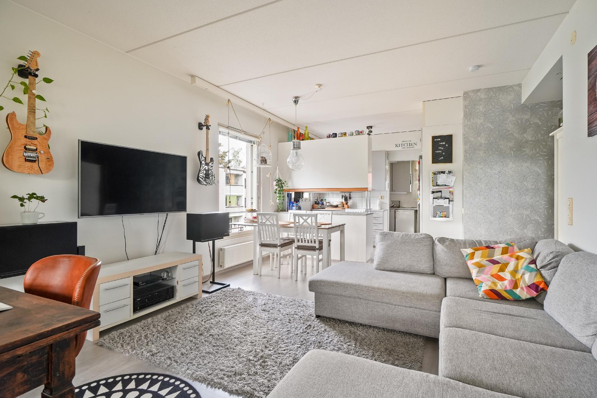 Santakatu 11, Hirsimäki, Riihimäki