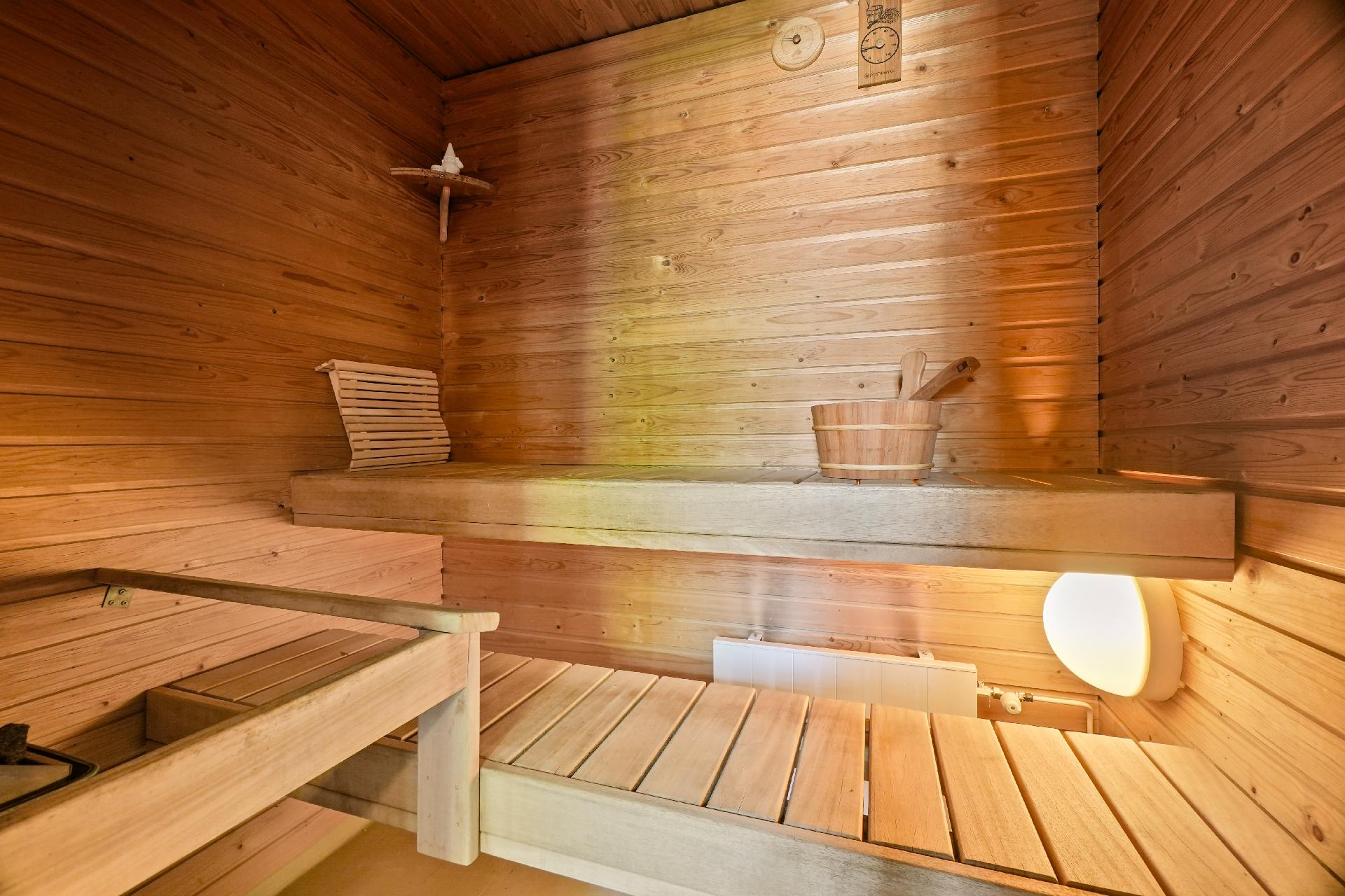 Santakatu 11, Hirsimäki, Riihimäki