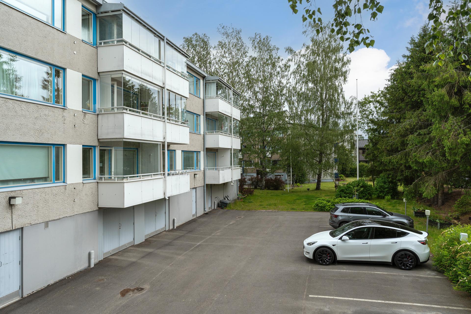 Mäkitorpantie 29-31, Oulunkylä, Helsinki