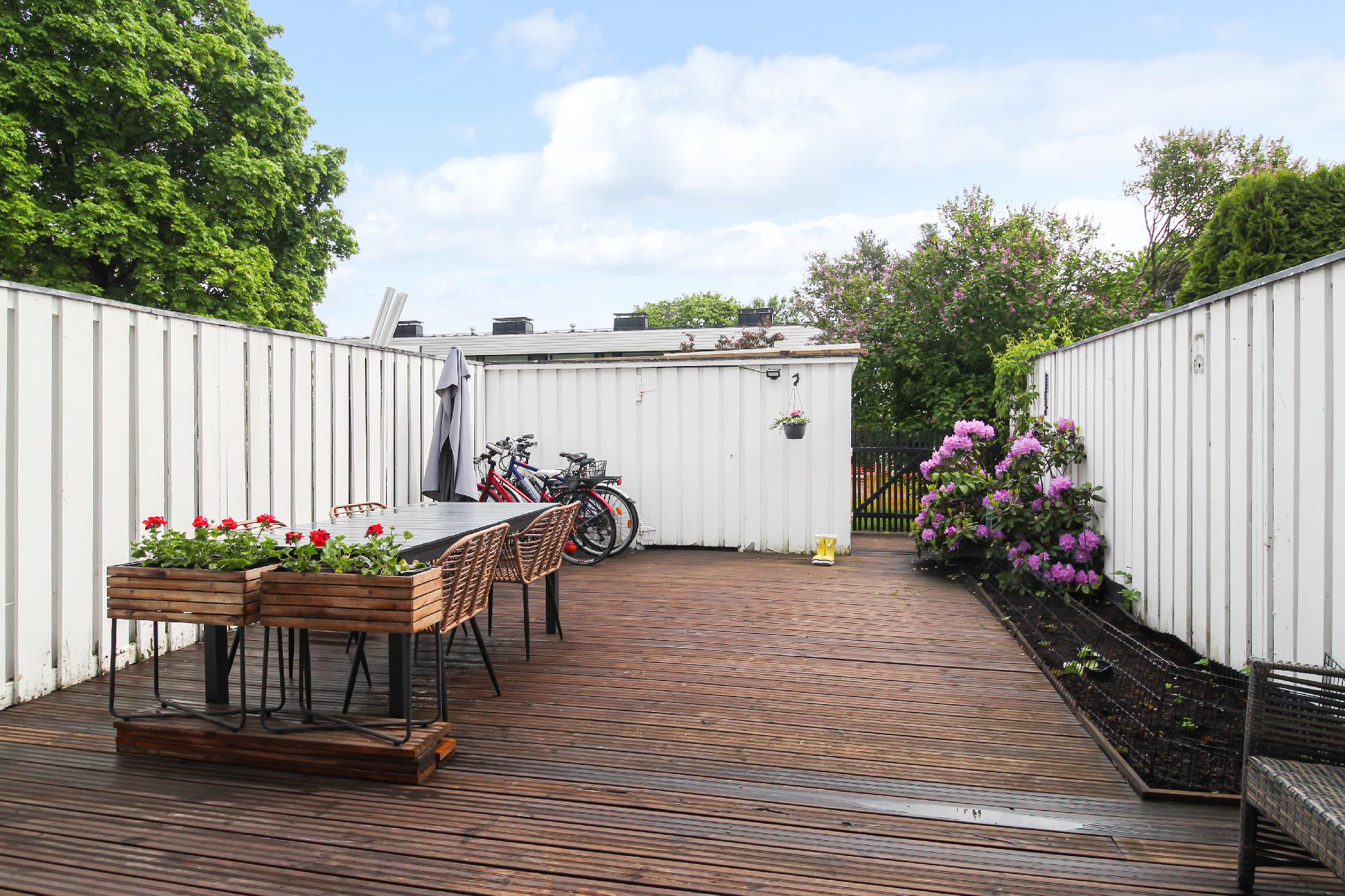 Porslahdentie 2, Vuosaari, Helsinki