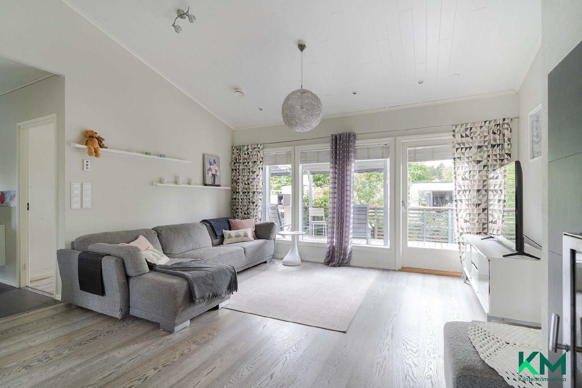 Pastorinkaari 12, Ruutana, Kangasala