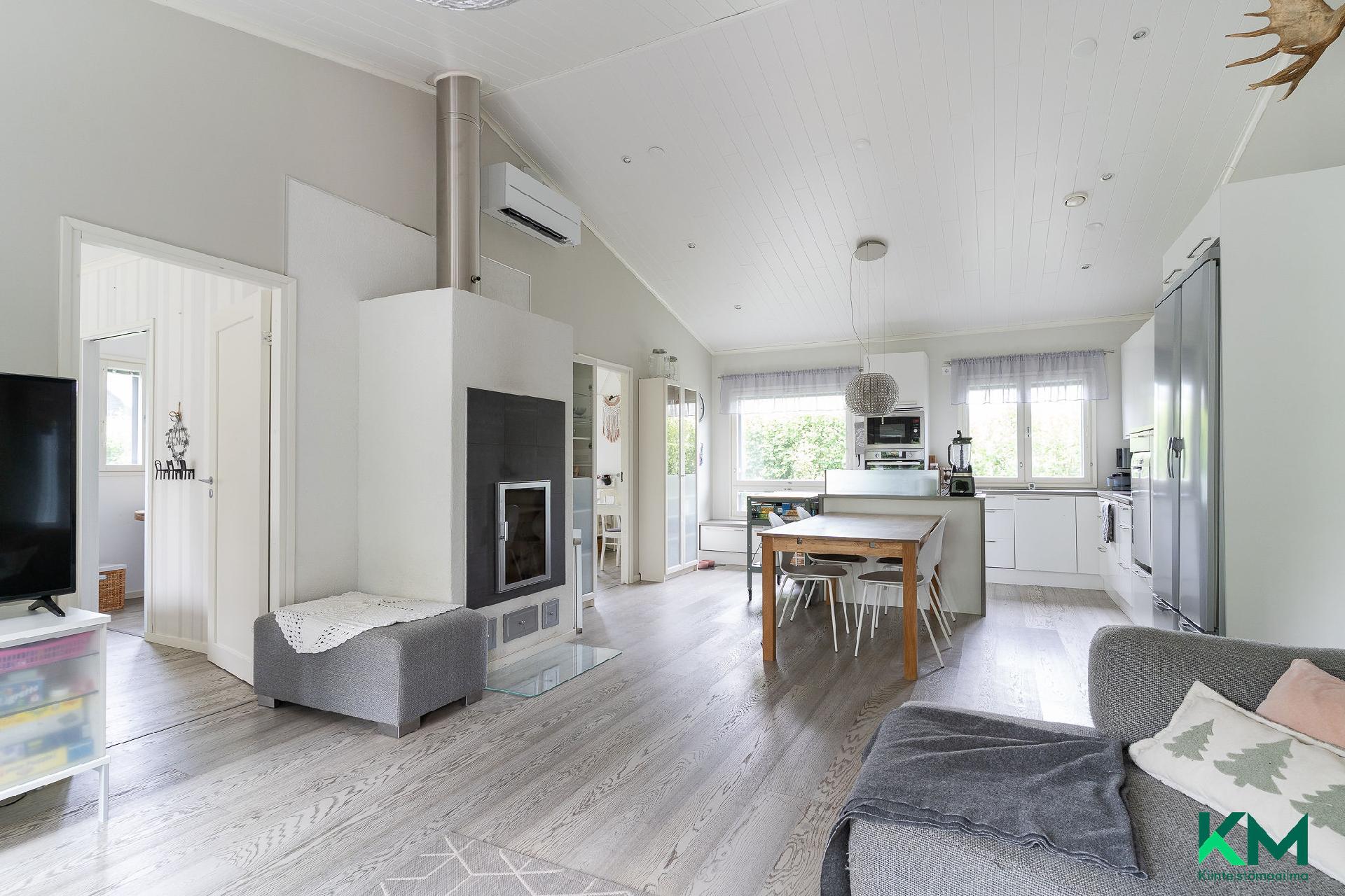 Pastorinkaari 12, Ruutana, Kangasala