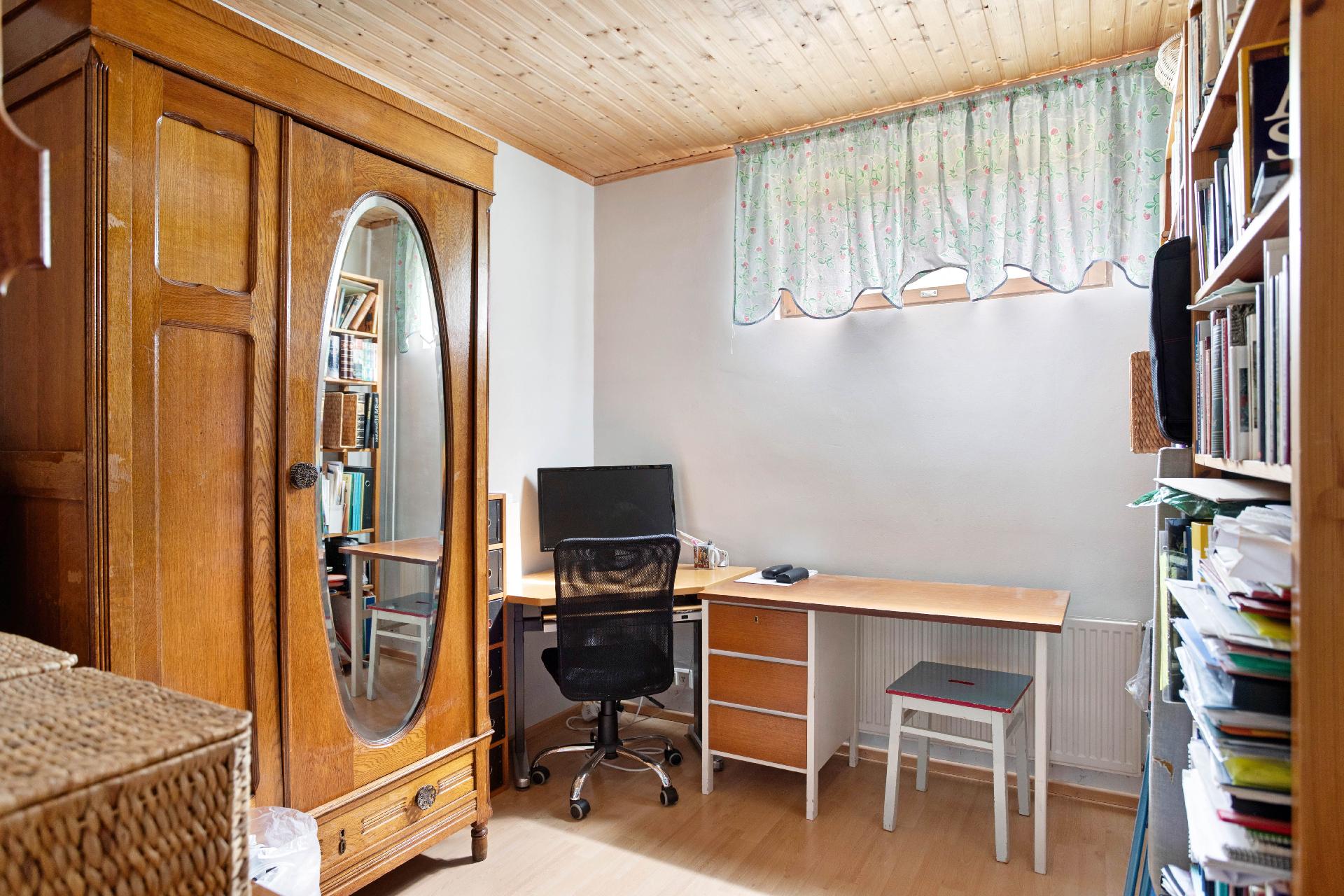 Kakshuhdantie 10, Konala, Helsinki