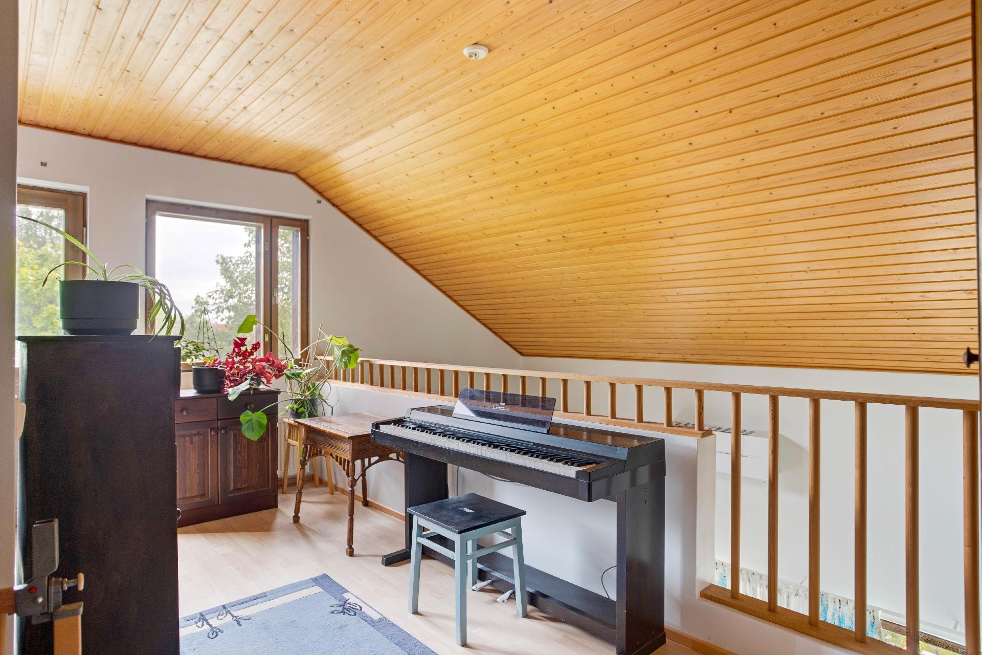 Kakshuhdantie 10, Konala, Helsinki