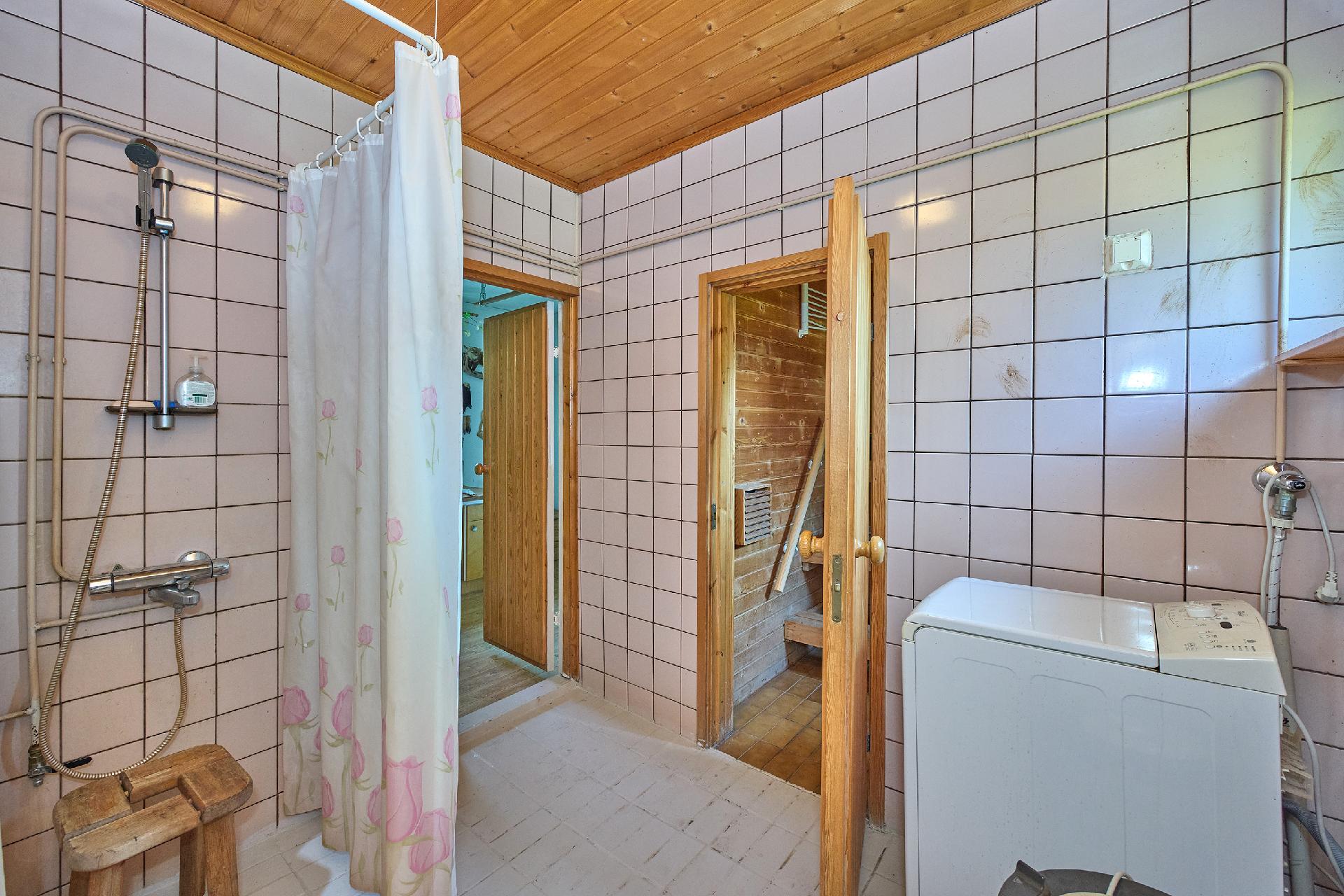 Isoniityntie 3, Pusula, Lohja