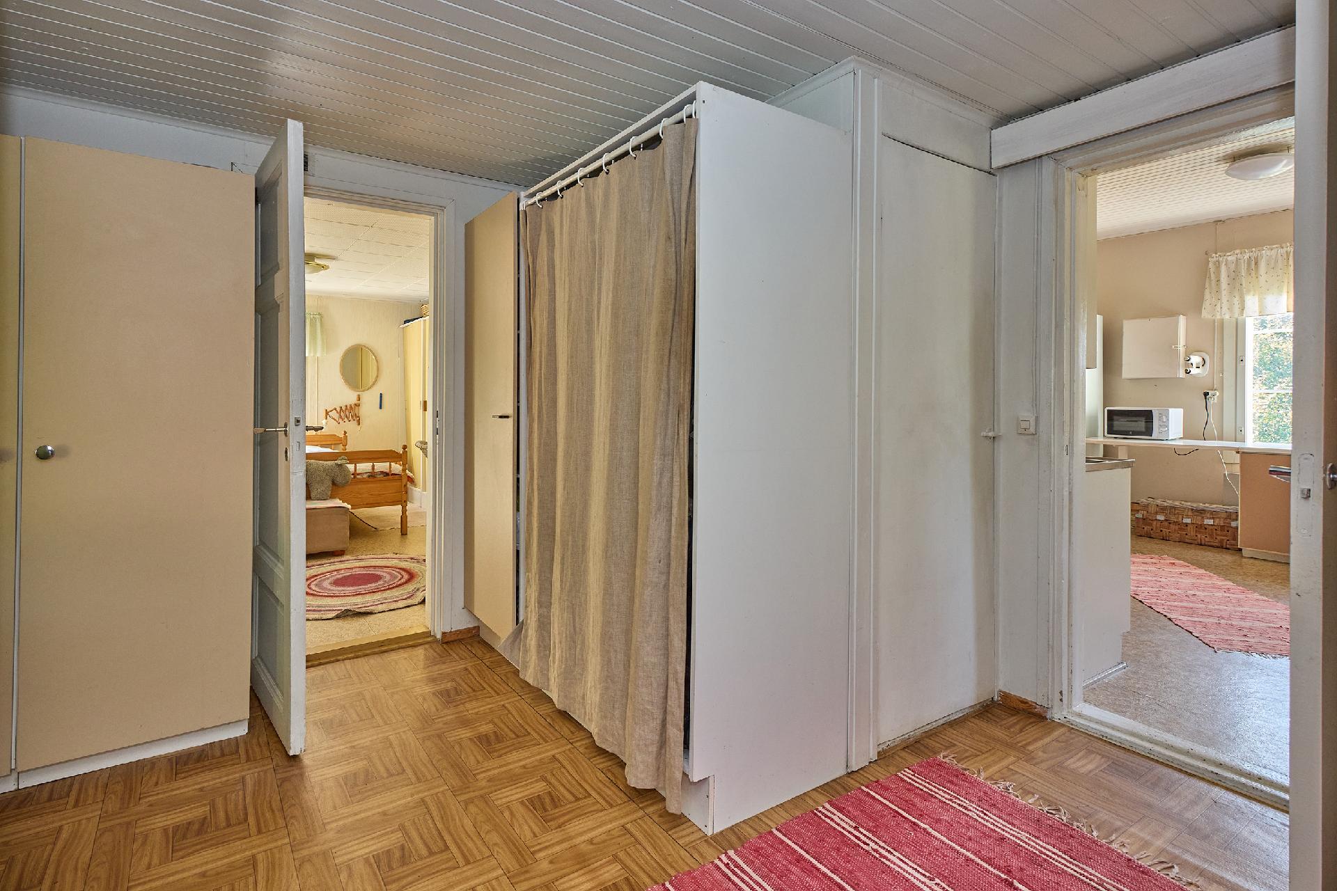 Isoniityntie 3, Pusula, Lohja