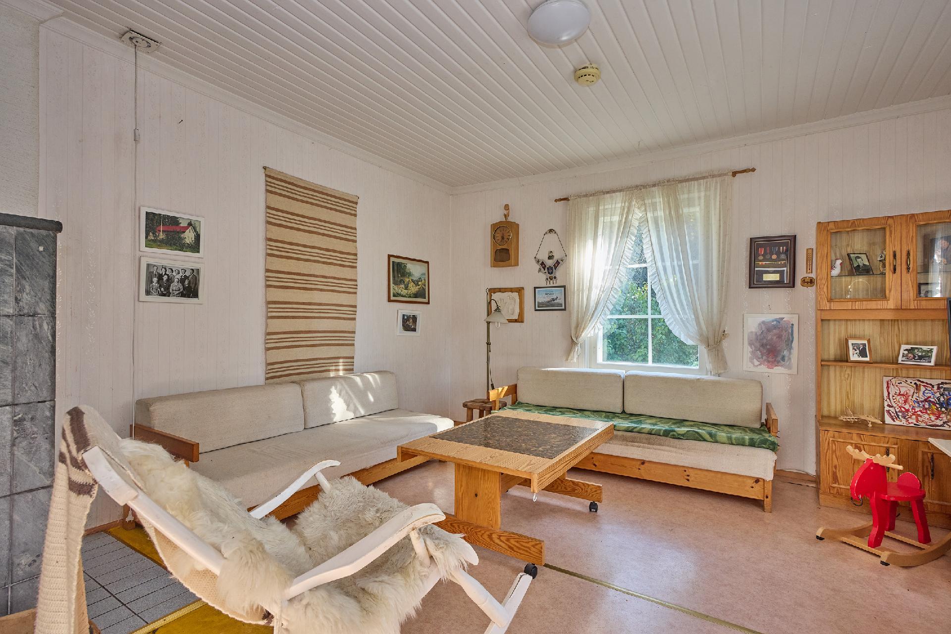 Isoniityntie 3, Pusula, Lohja