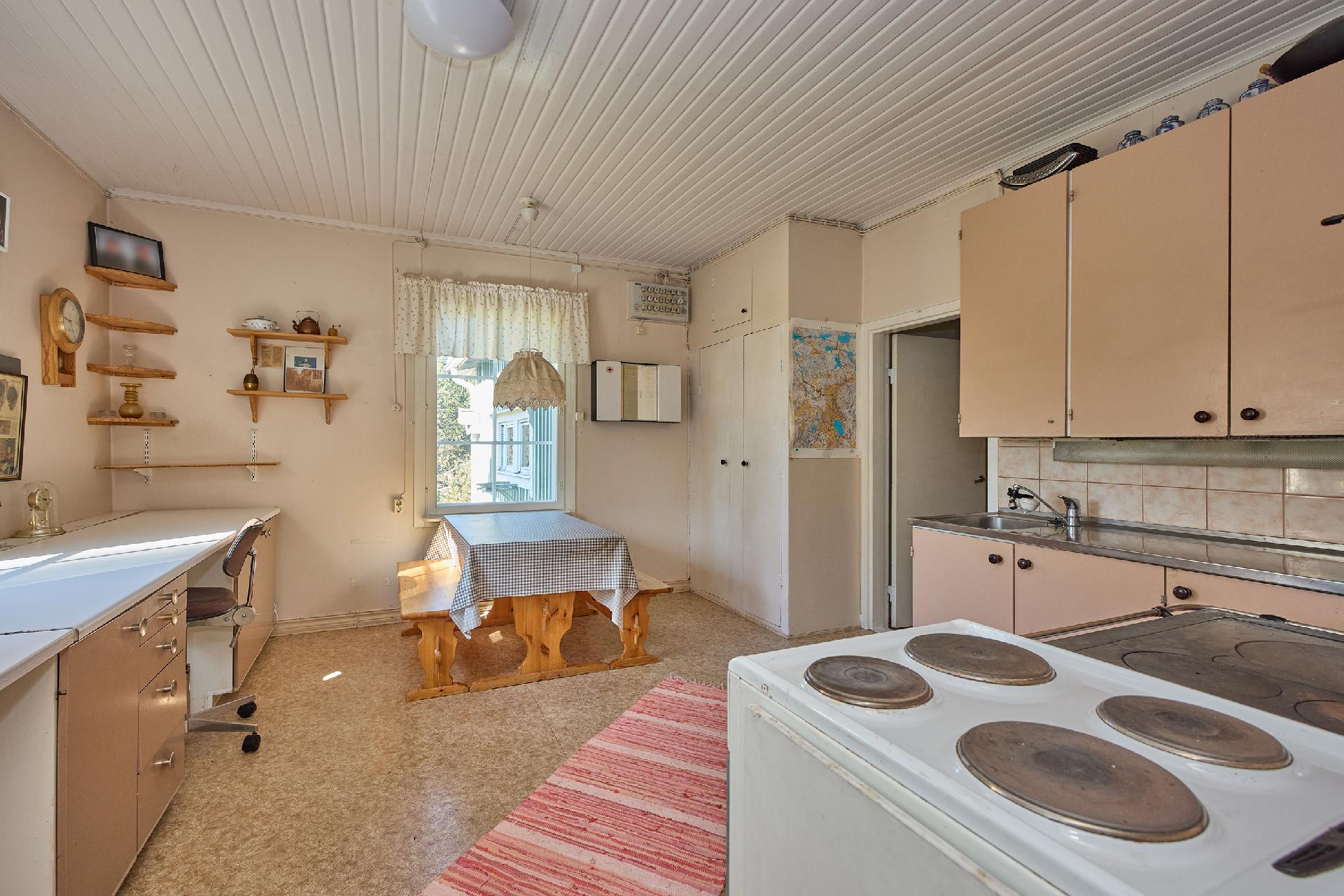 Isoniityntie 3, Pusula, Lohja