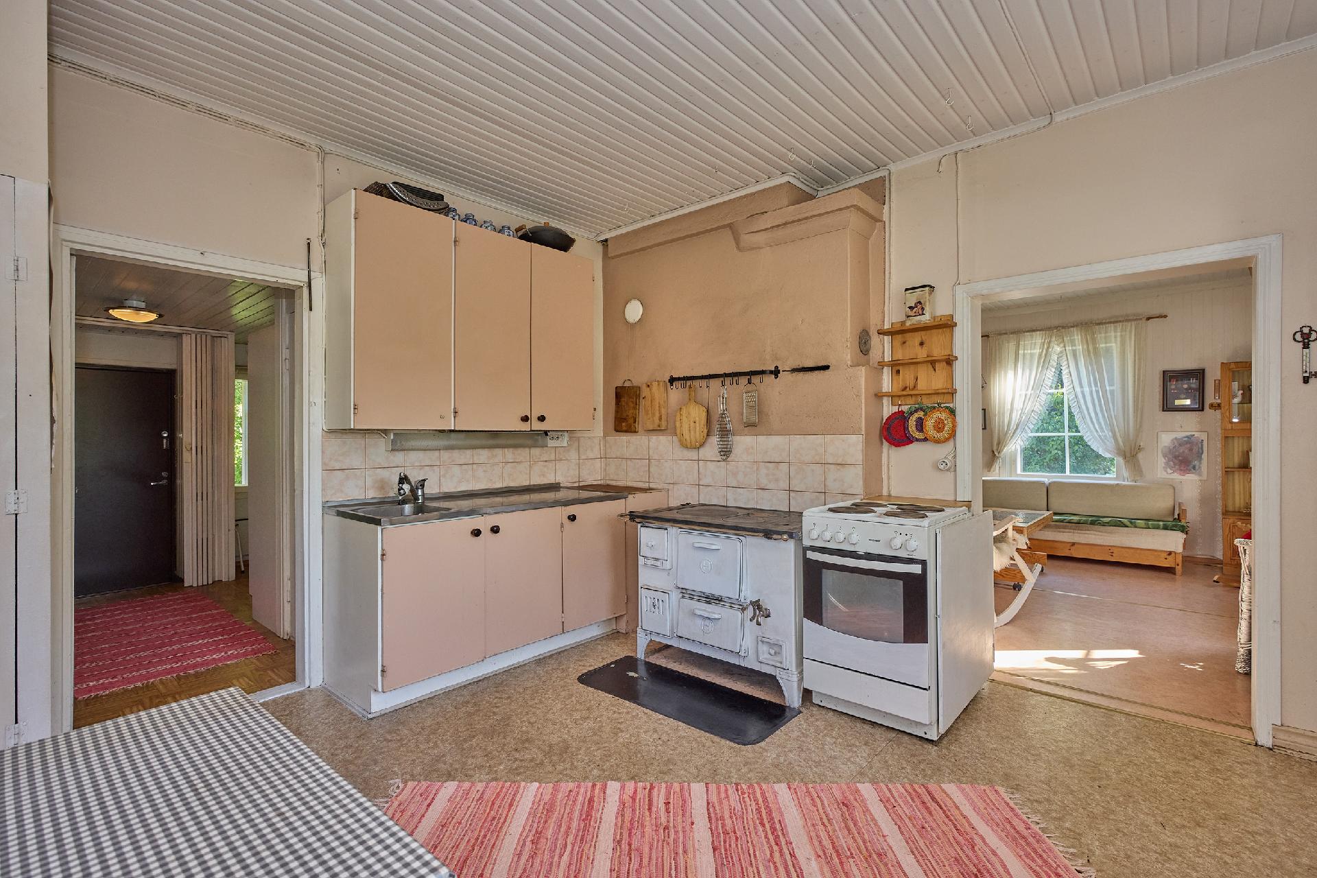 Isoniityntie 3, Pusula, Lohja