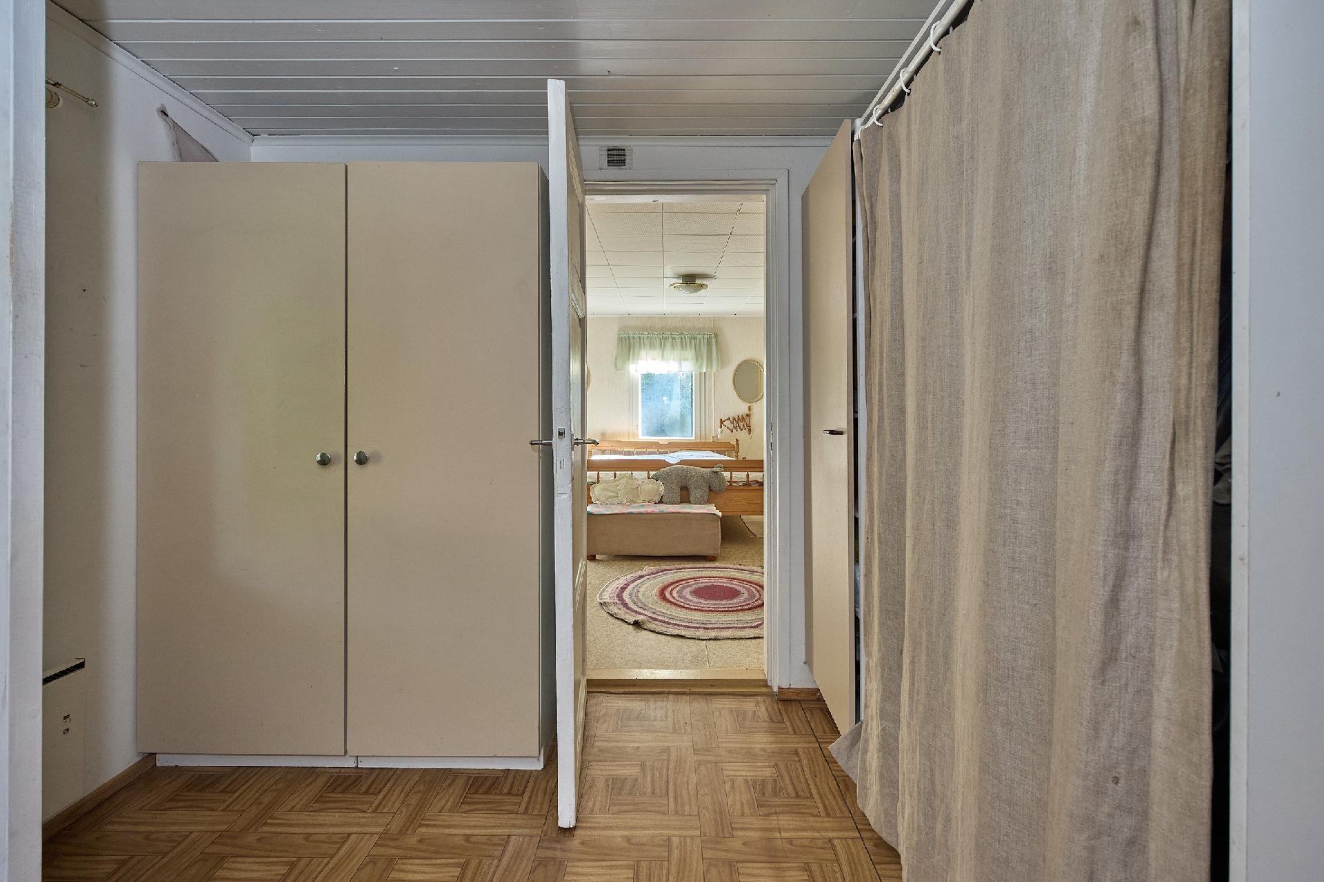 Isoniityntie 3, Pusula, Lohja