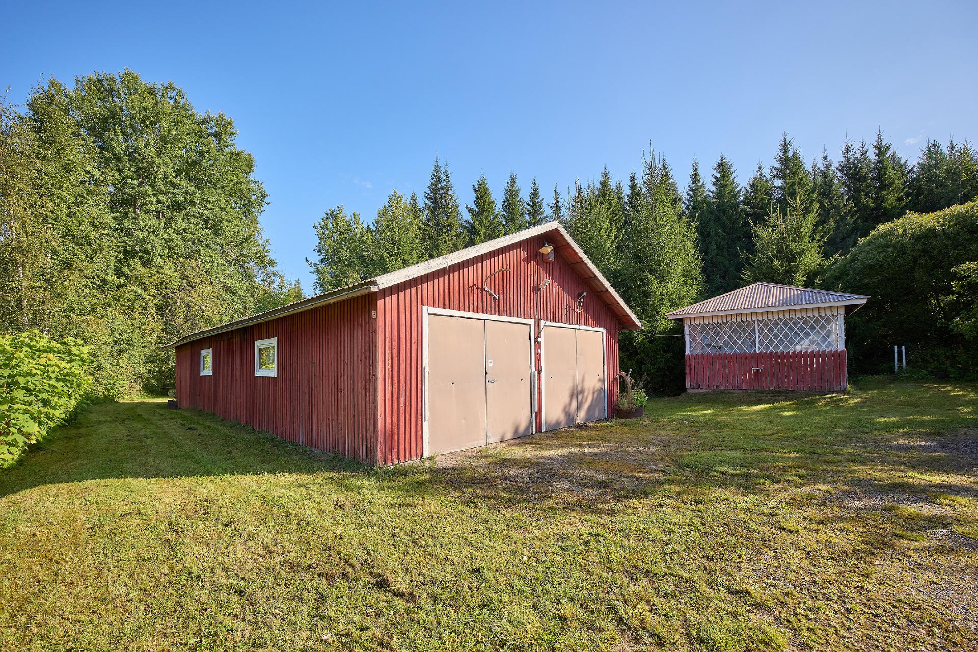 Isoniityntie 3, Pusula, Lohja