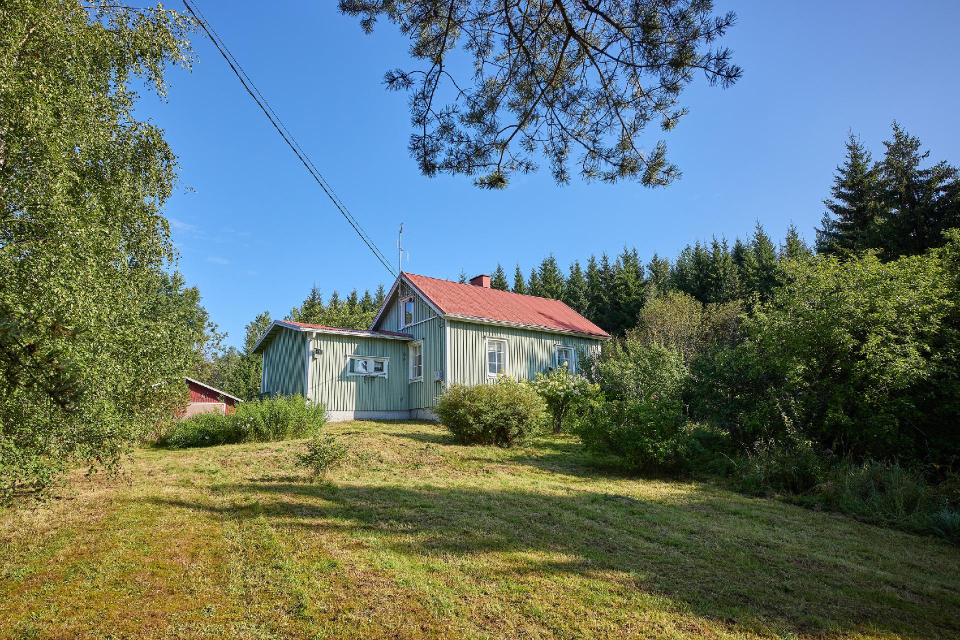 Isoniityntie 3, Pusula, Lohja