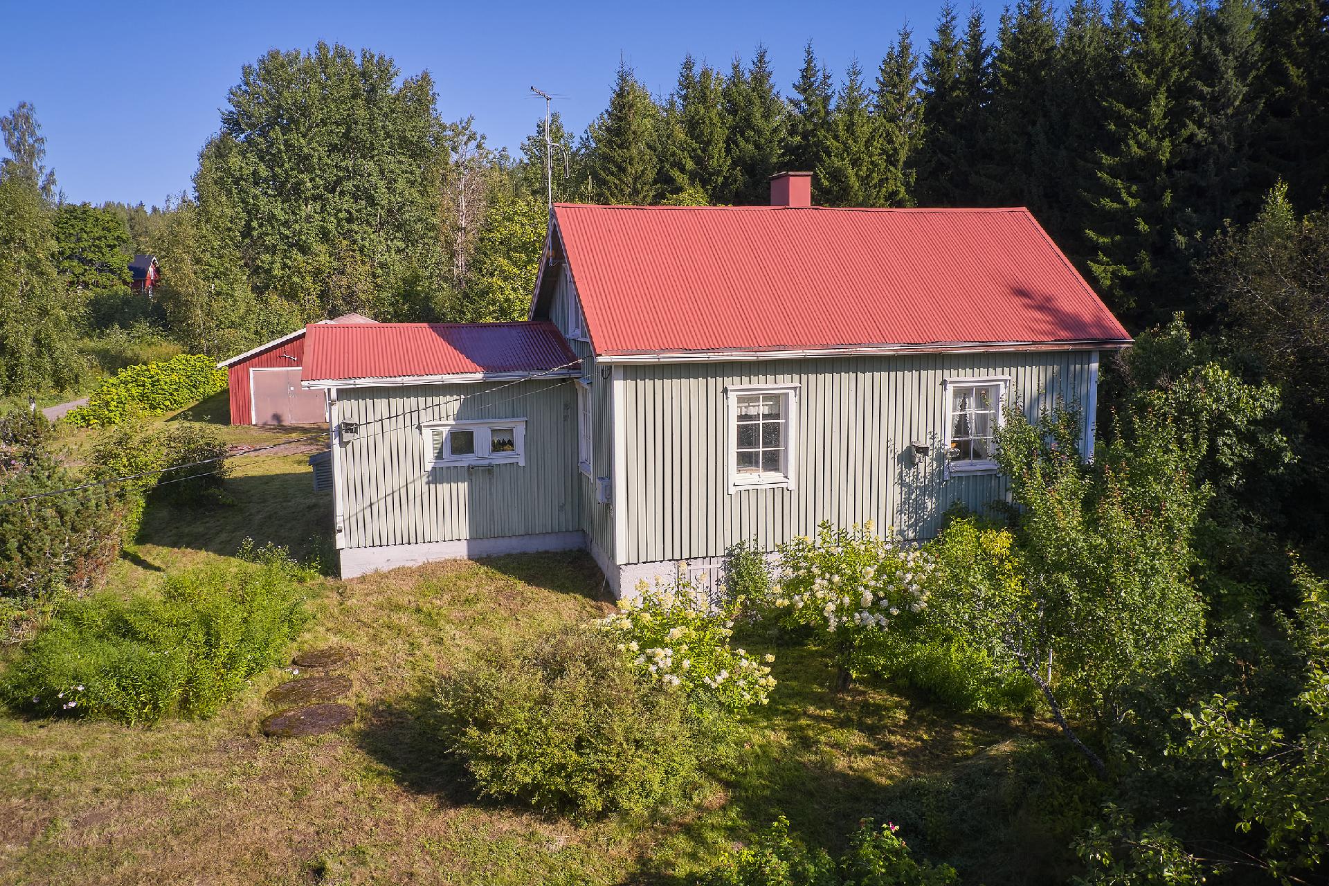 Isoniityntie 3, Pusula, Lohja