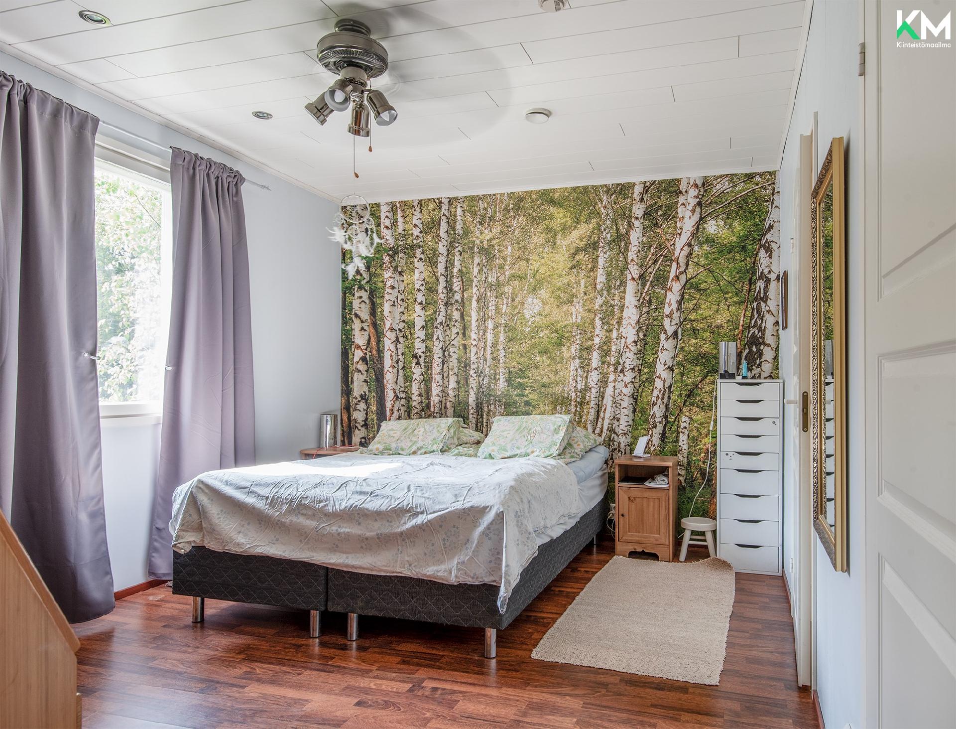 Luolavuorenpolku 13, Luolavuori, Masku