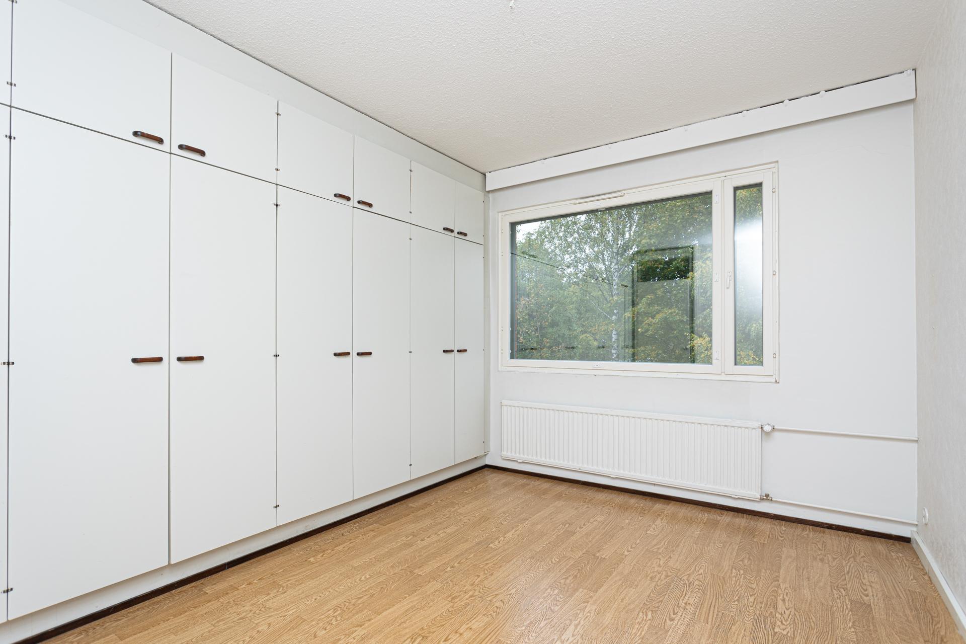 Hiihtäjäntie 3, Puijonlaakso, Kuopio