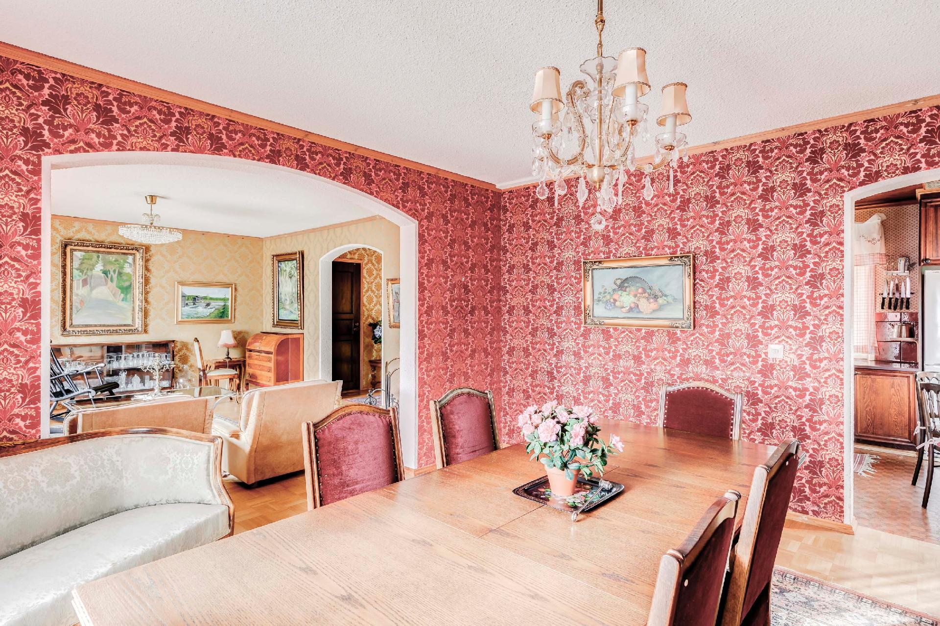 Lainlukijantie 27b, Torpparinmäki, Helsinki