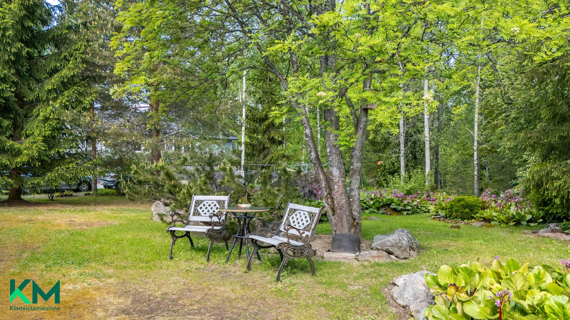 Laiduntie 2, Lästilä, Kuhmoinen