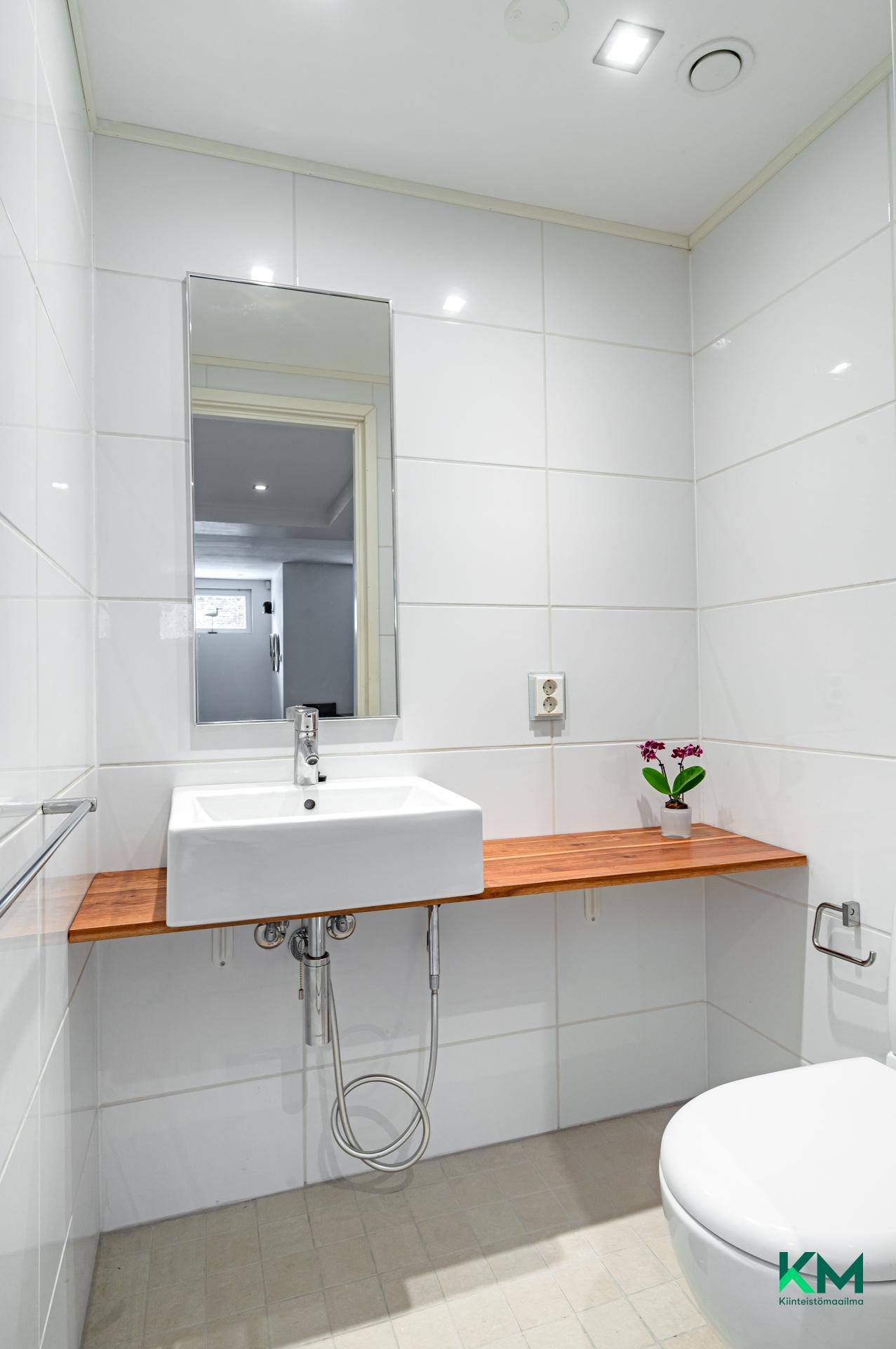 Länsitie 2, Westend, Espoo