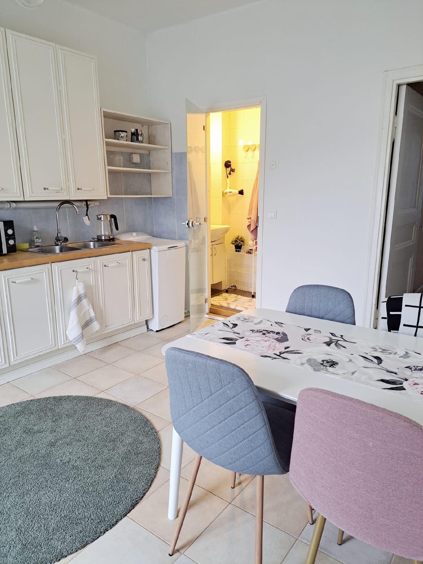 Opistokatu 8, Kotkansaari, Kotka