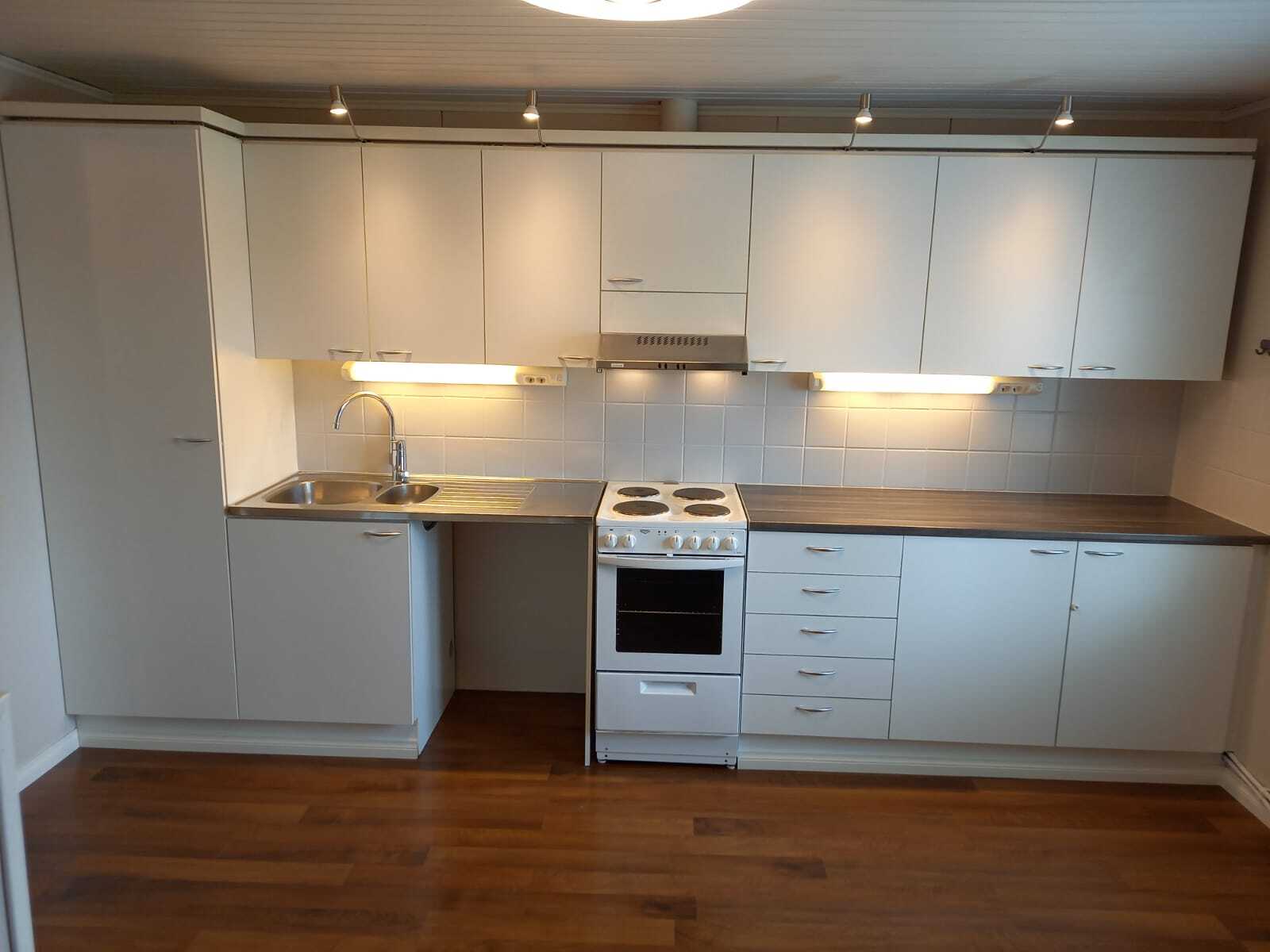 asuinhuoneisto 3/ II kerros 