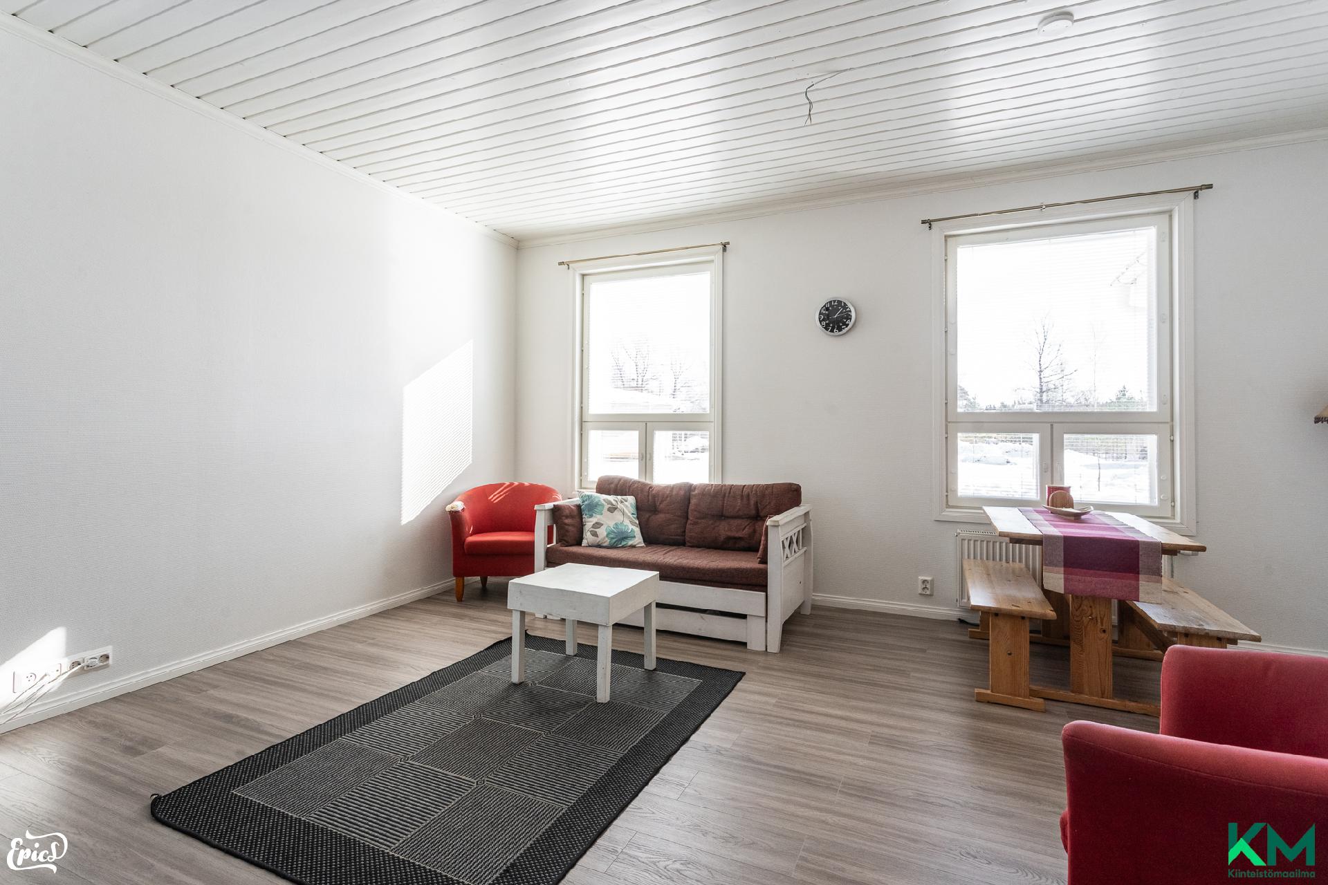 asuinhuoneisto 1