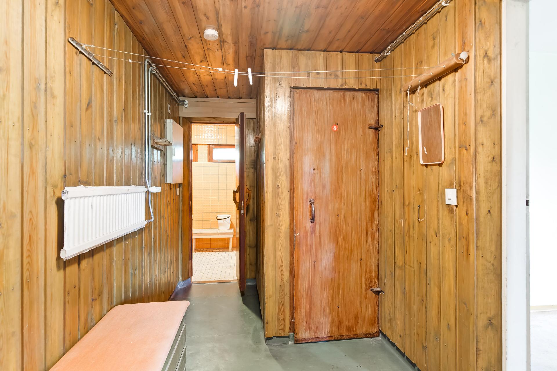 Agronominkuja 1, Veisu, Tampere