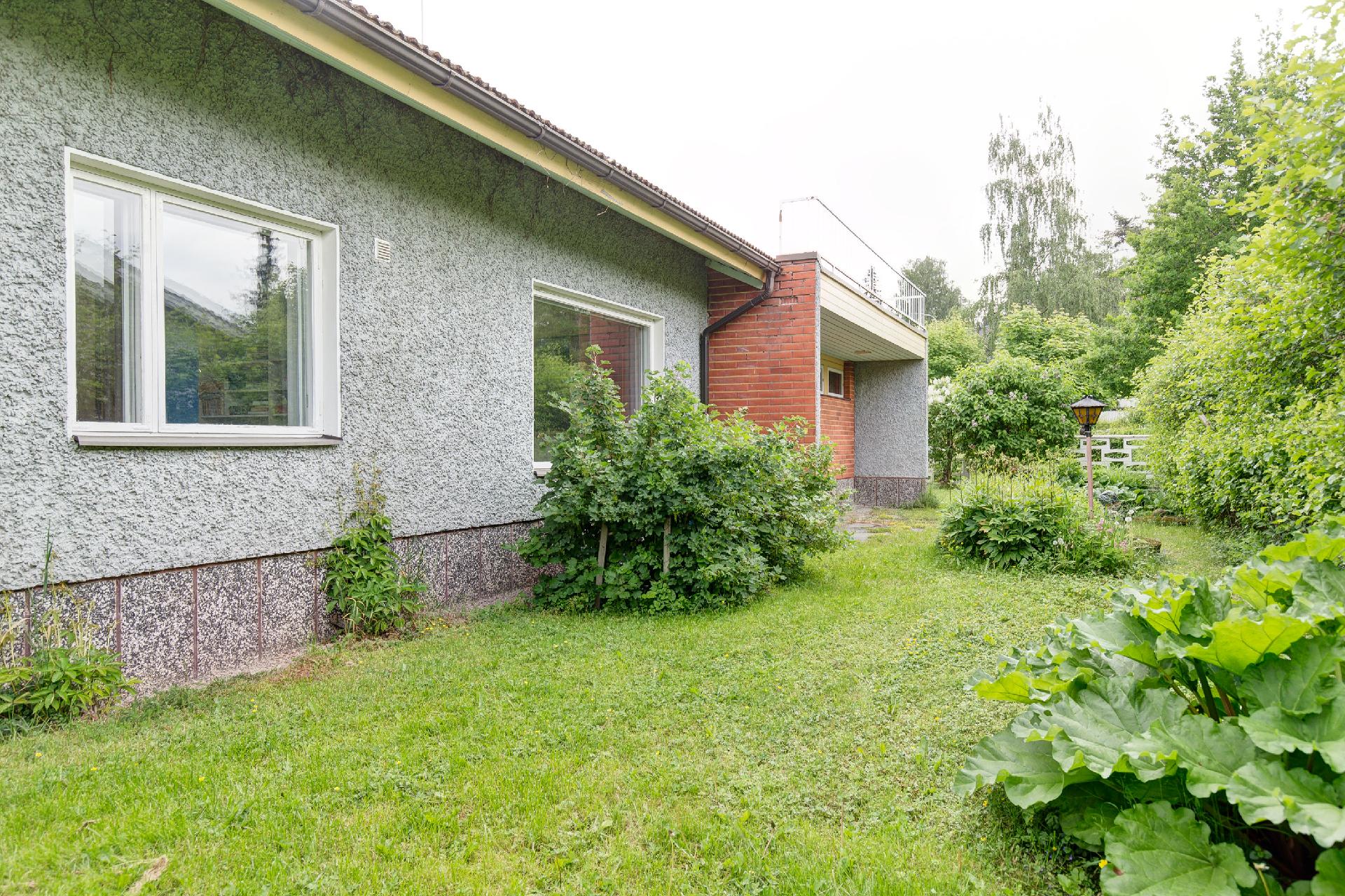 Agronominkuja 1, Veisu, Tampere