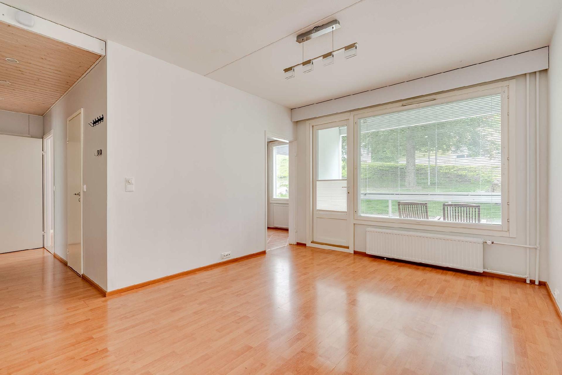 Kirkkoveräjäntie 8, Loukonlahti, Pirkkala