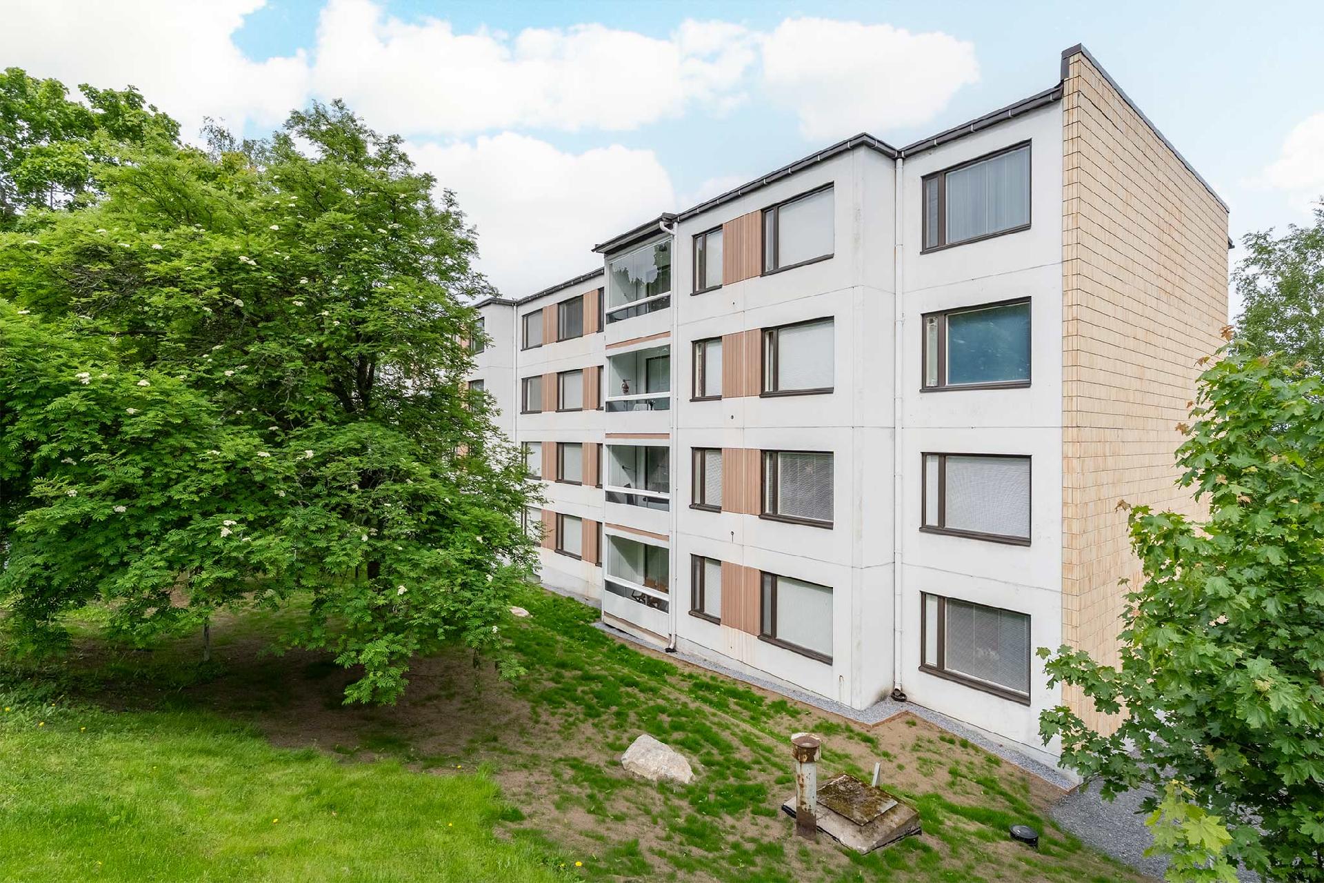 Kirkkoveräjäntie 8, Loukonlahti, Pirkkala