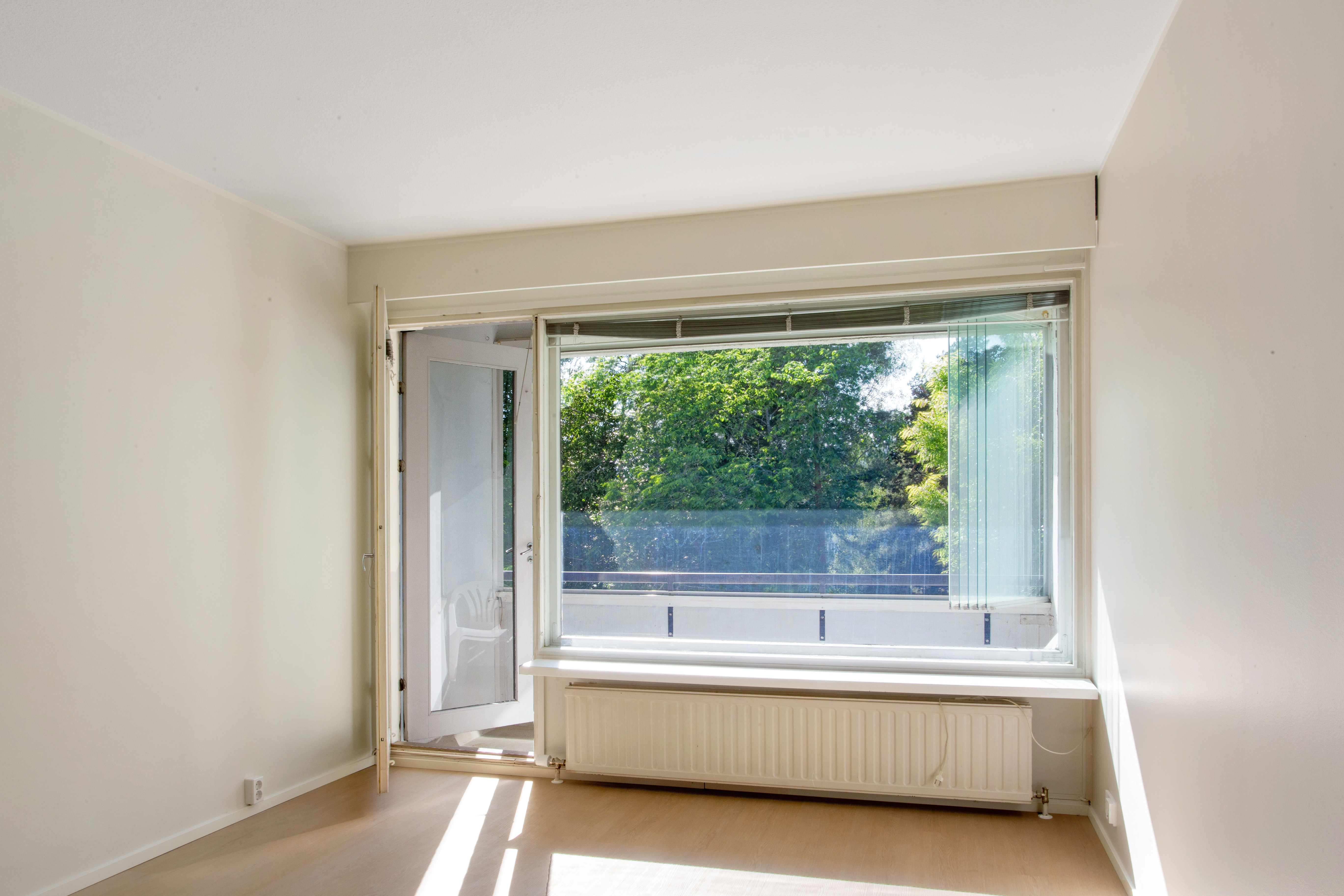 Neitsytsaarentie 3, Helsinki