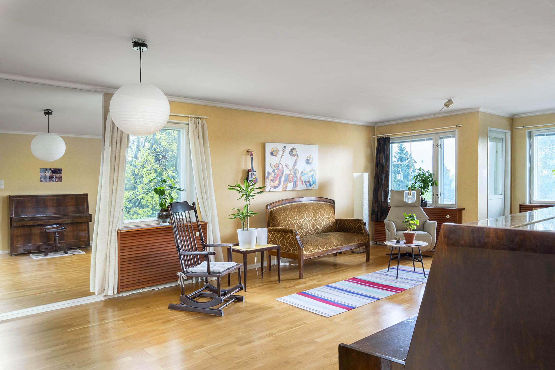 Koskitie 21, Tuira, Oulu