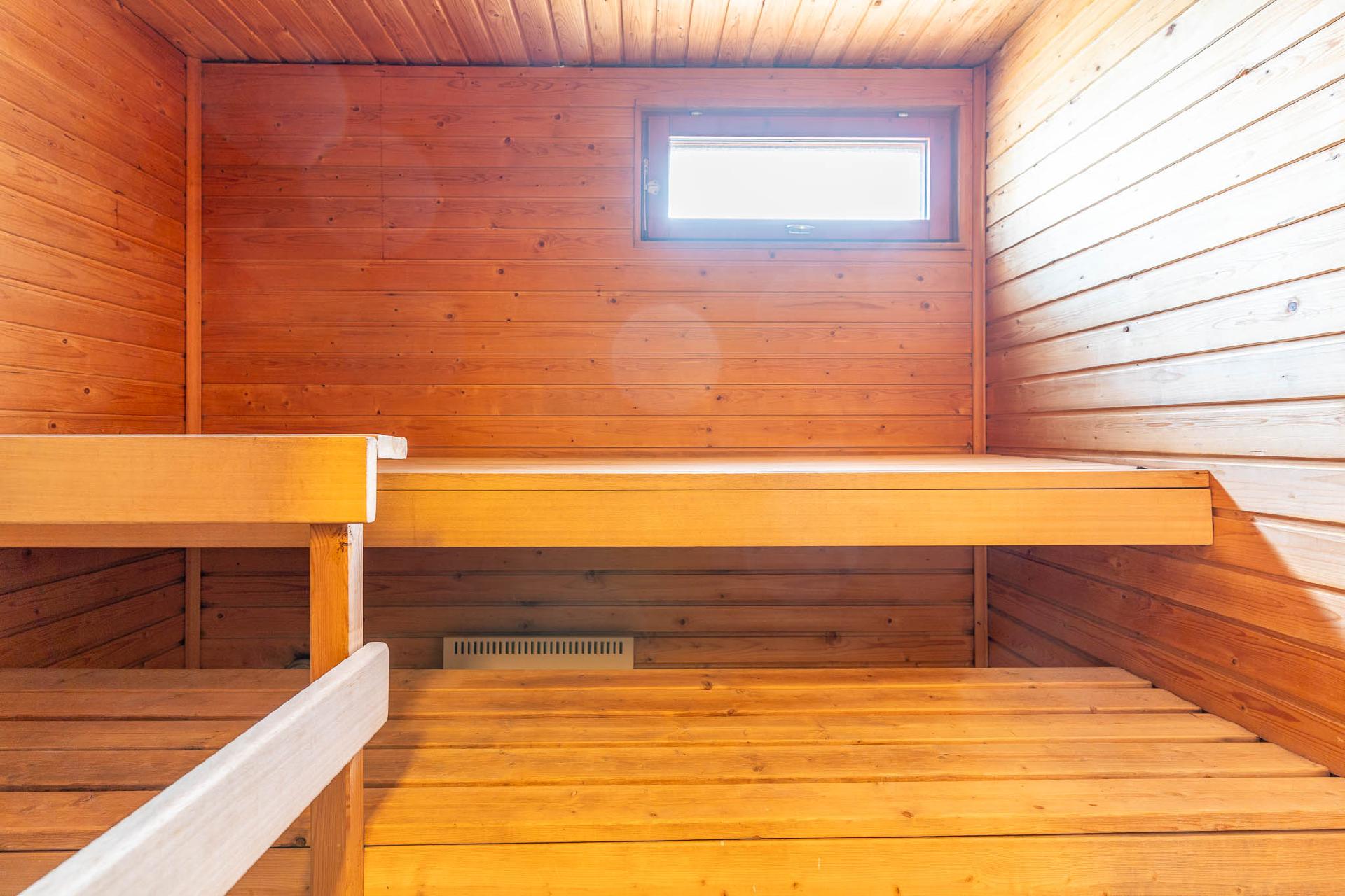 Peltoniementie 1, Hiidenranta, Vihti