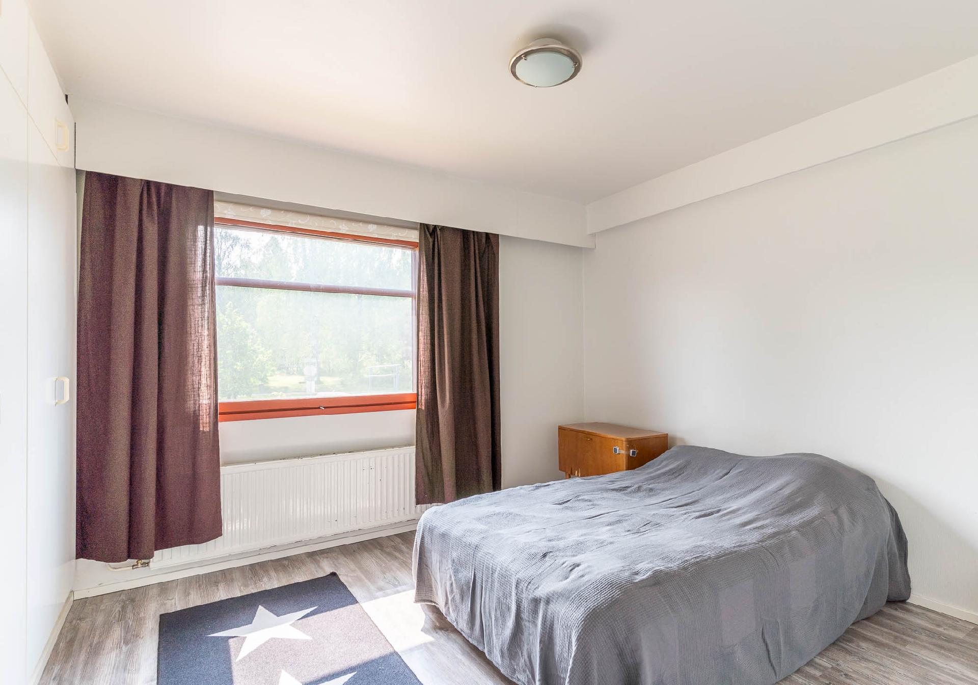 Peltoniementie 1, Hiidenranta, Vihti