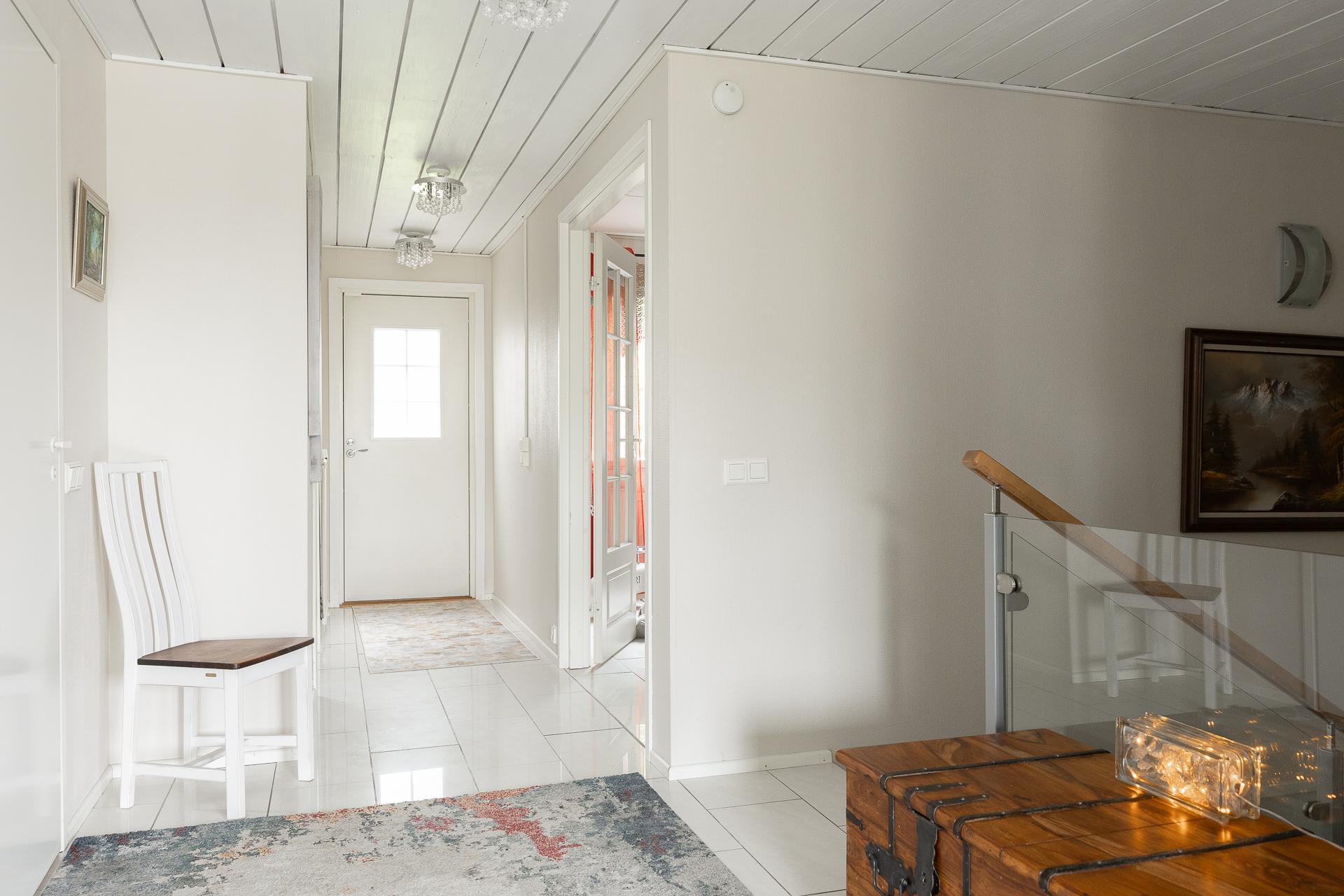 Uloskäynti takapihalle